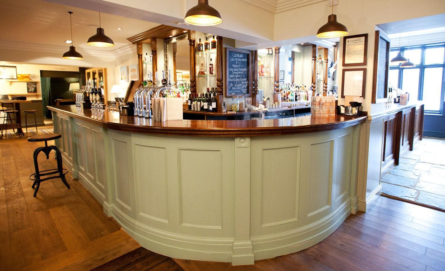 Crown Hotel