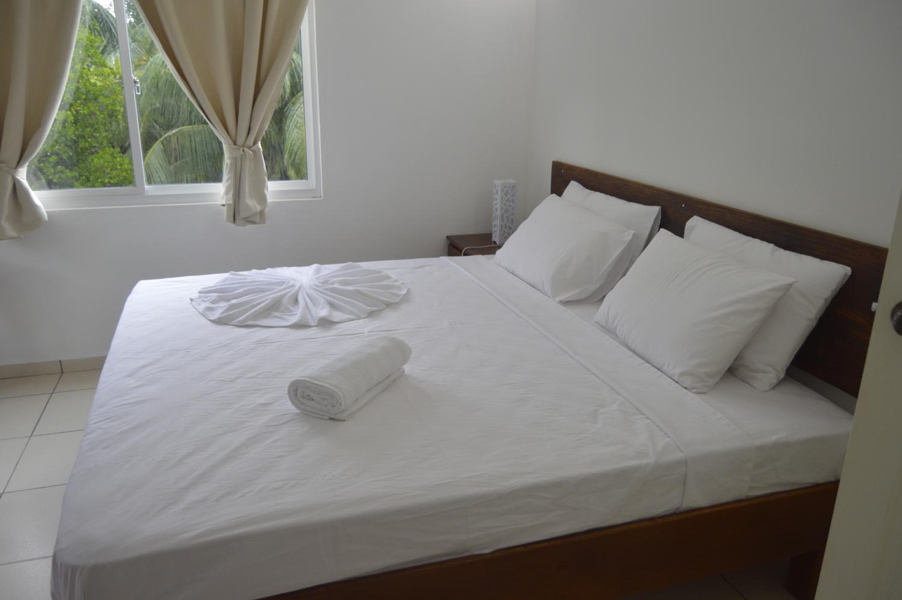 Chez Payet Airport Guesthouse