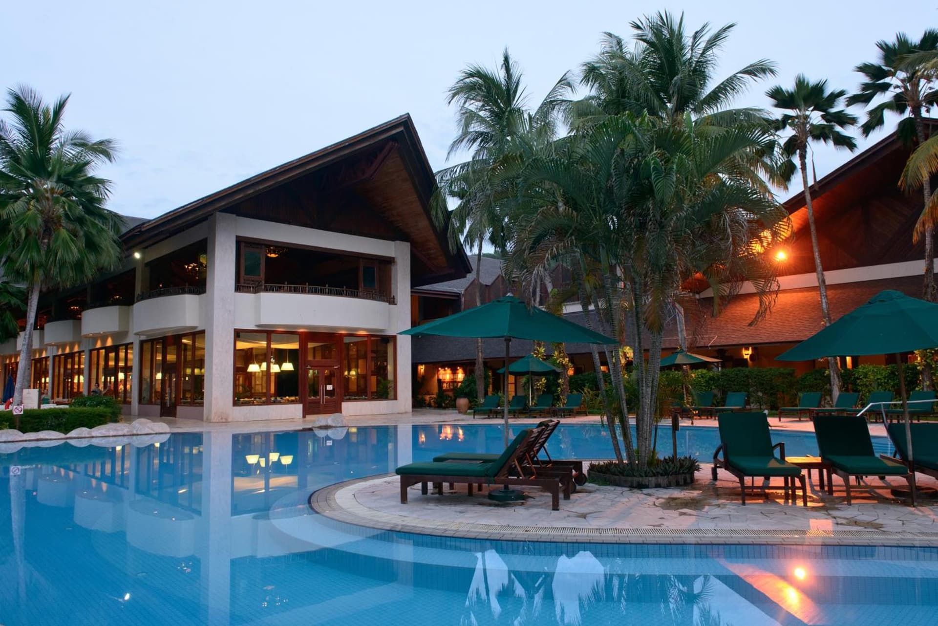 Nexus Resort & Spa Karambunai