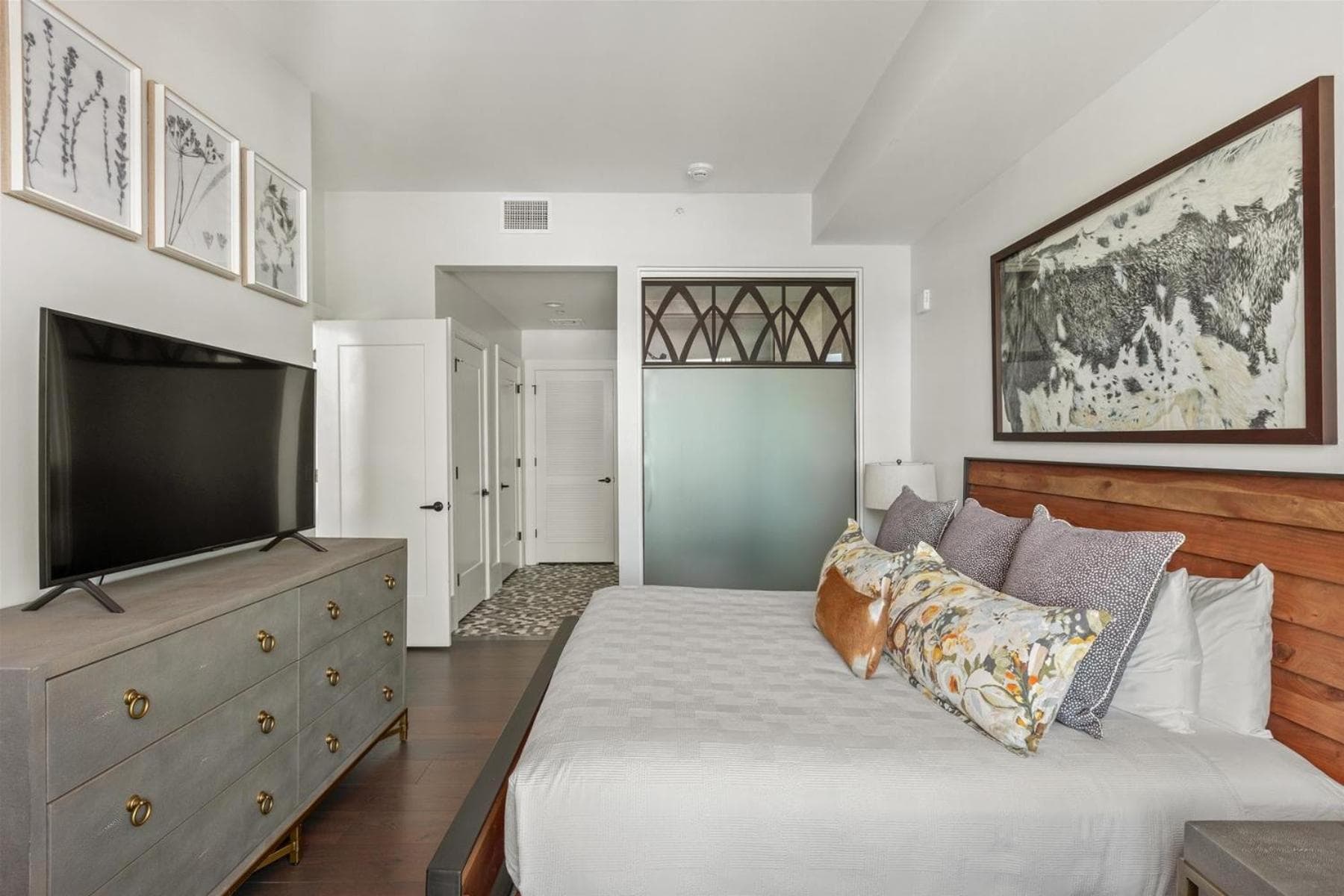 The Views Over Pack Square | Arras Vacation Rental