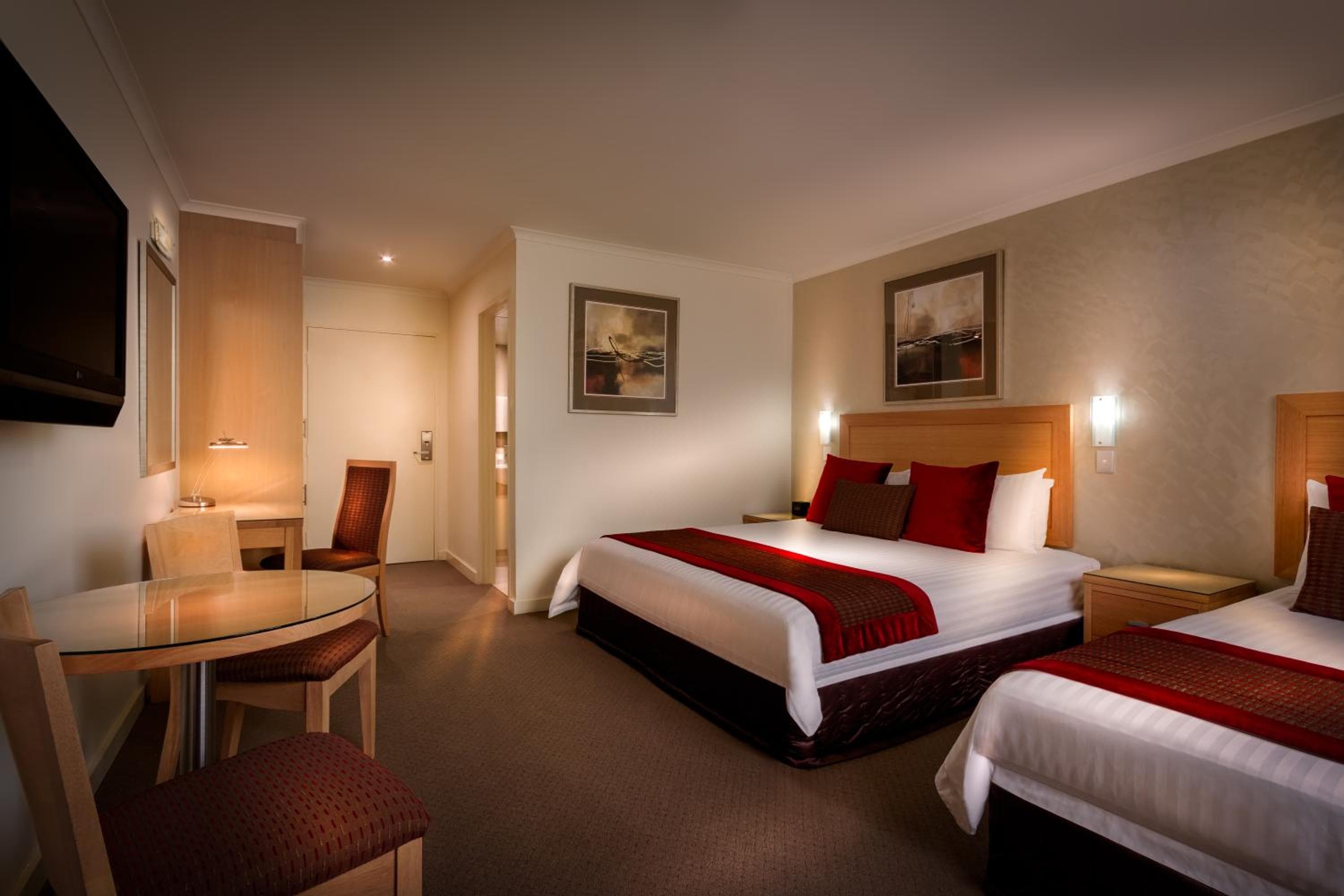 BEST WESTERN PLUS Travel Inn