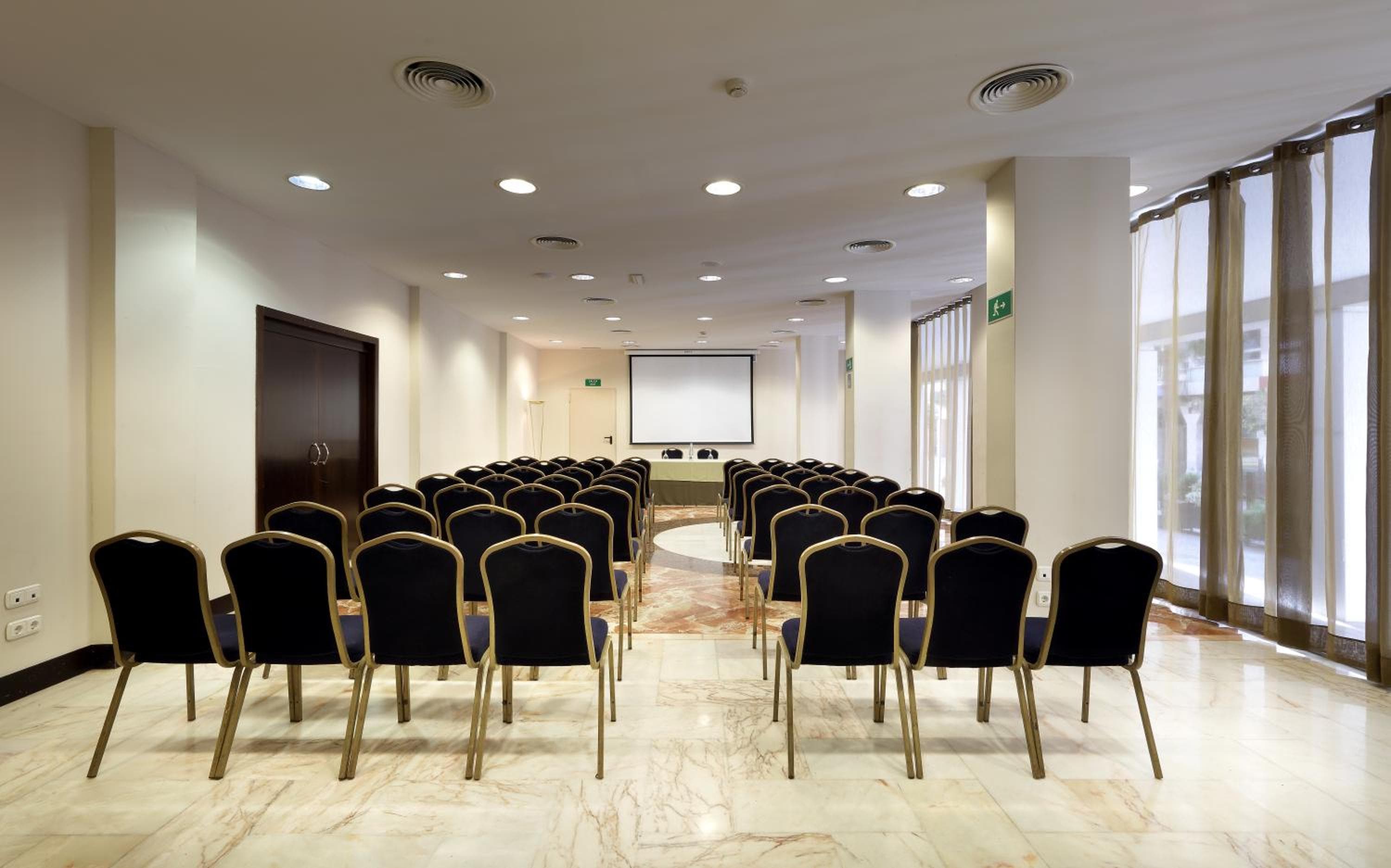 meeting & event spaces