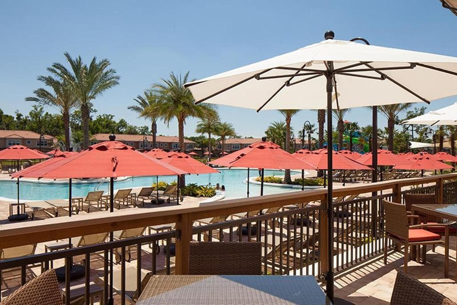 Stunning Regal Oaks 4BR w/ Pool, Spa & Near Disney