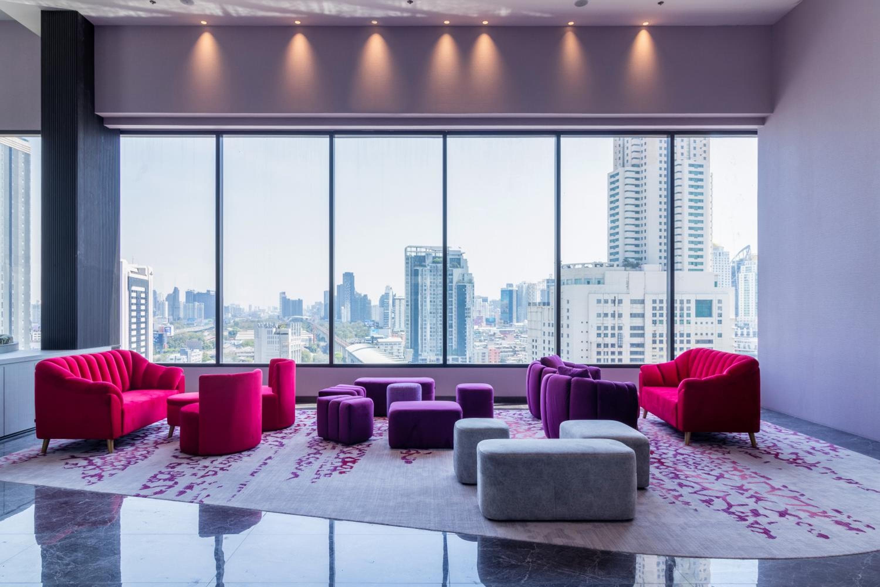 Queensland Hotel Bangkok