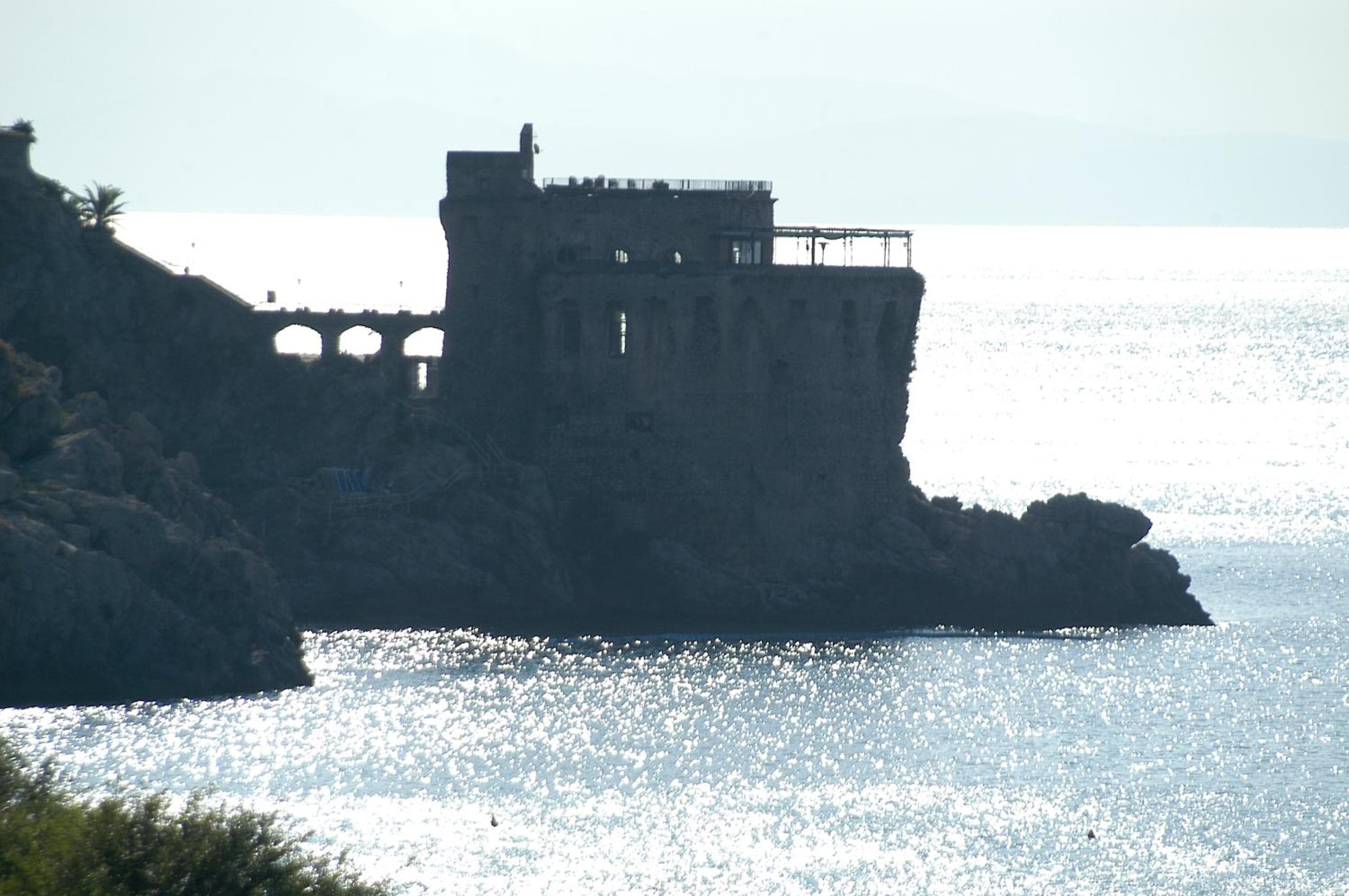 Tizi Apartments Corso Reginna