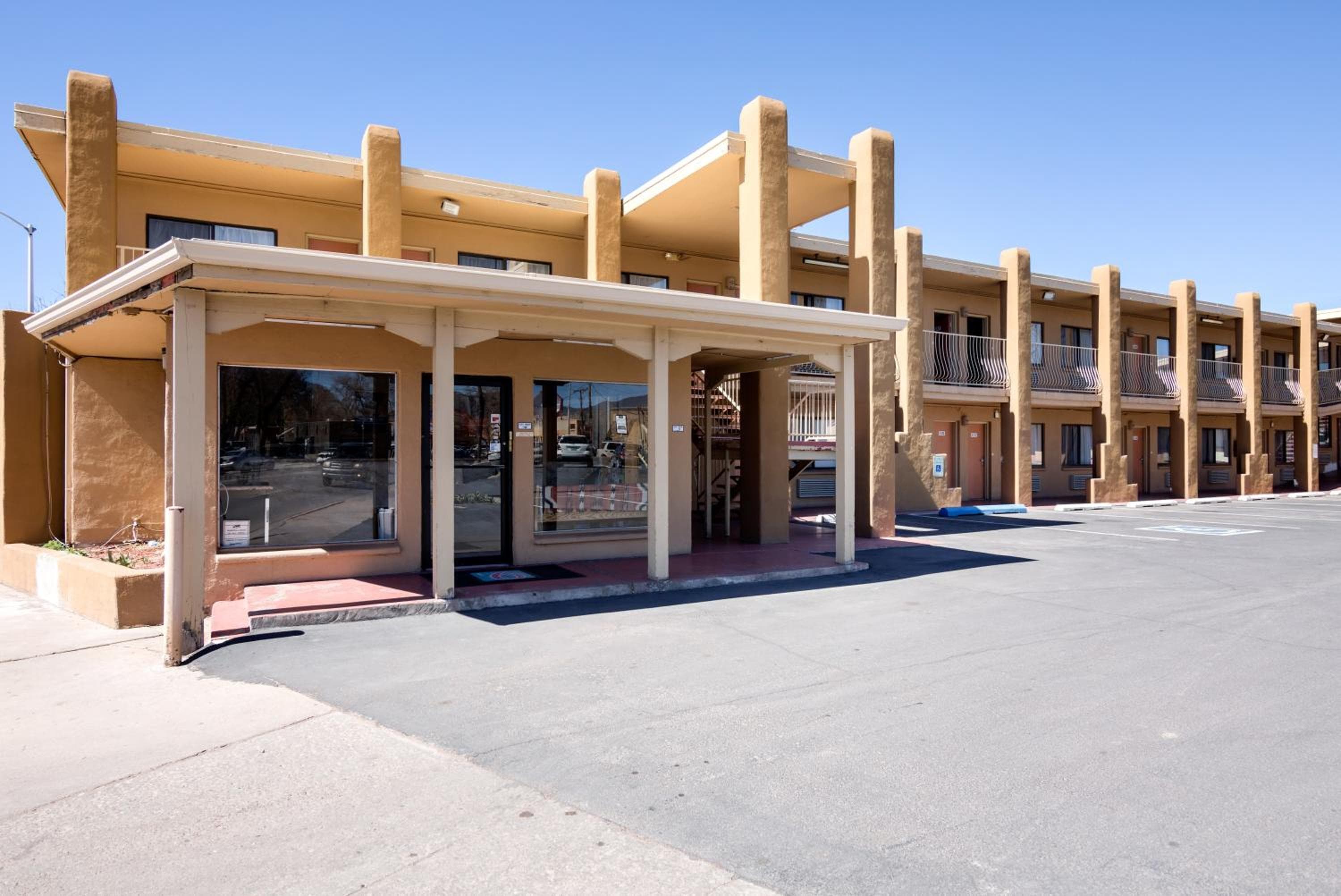 Motel 6-Santa Fe, NM - Downtown