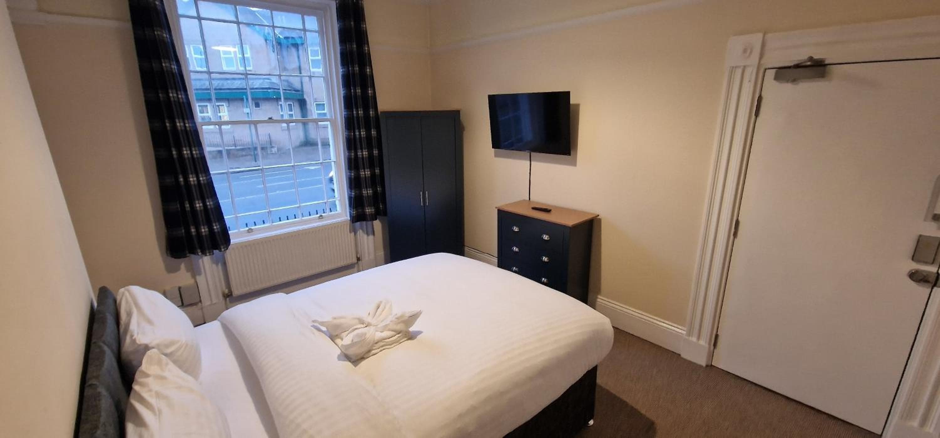 SELF CHECK-IN QUICK ROOMz WAKEFIELD