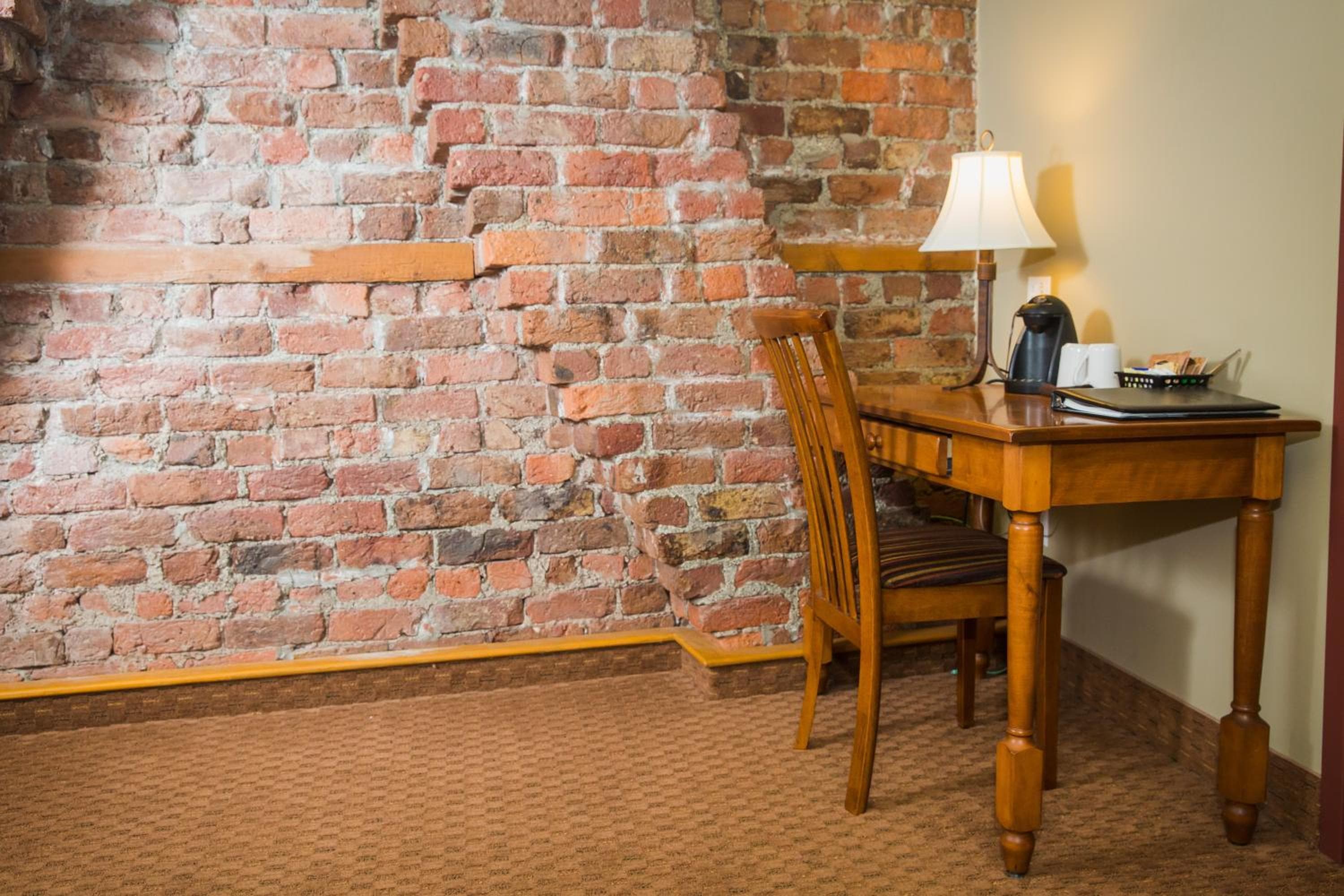 Murray Premises Hotel