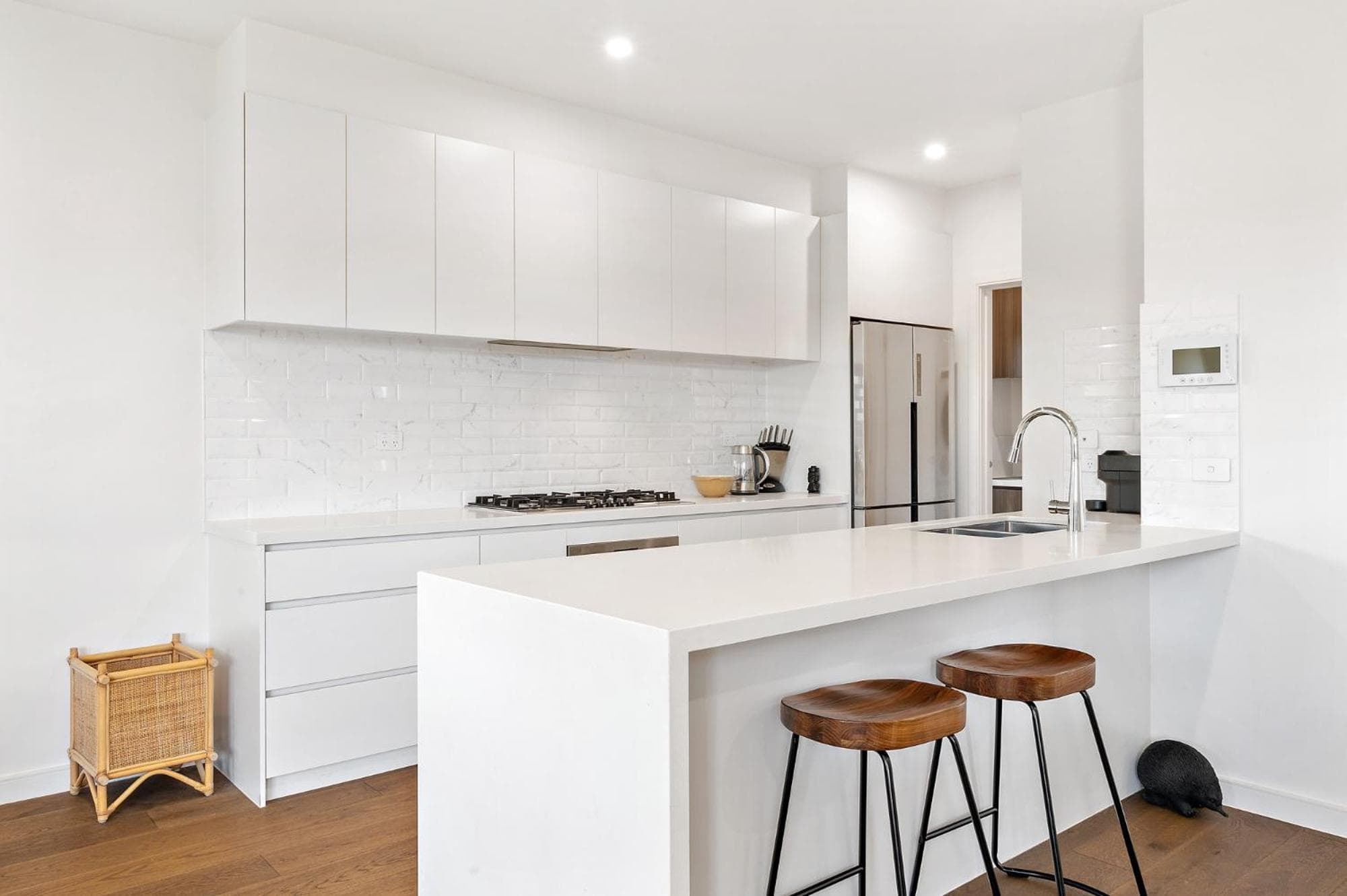 Bright 2-Bed Glenroy Home with Courtyard