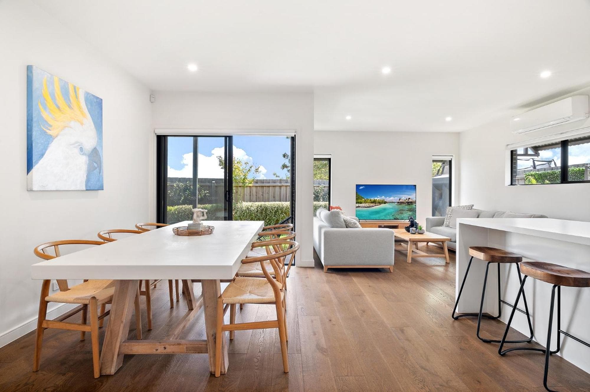 Bright 2-Bed Glenroy Home with Courtyard