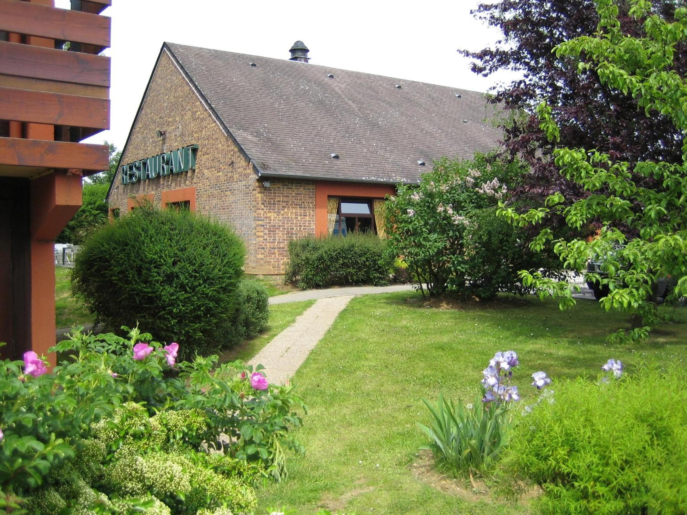 Campanile NATURE - Rouen Nord Mont Saint Aignan