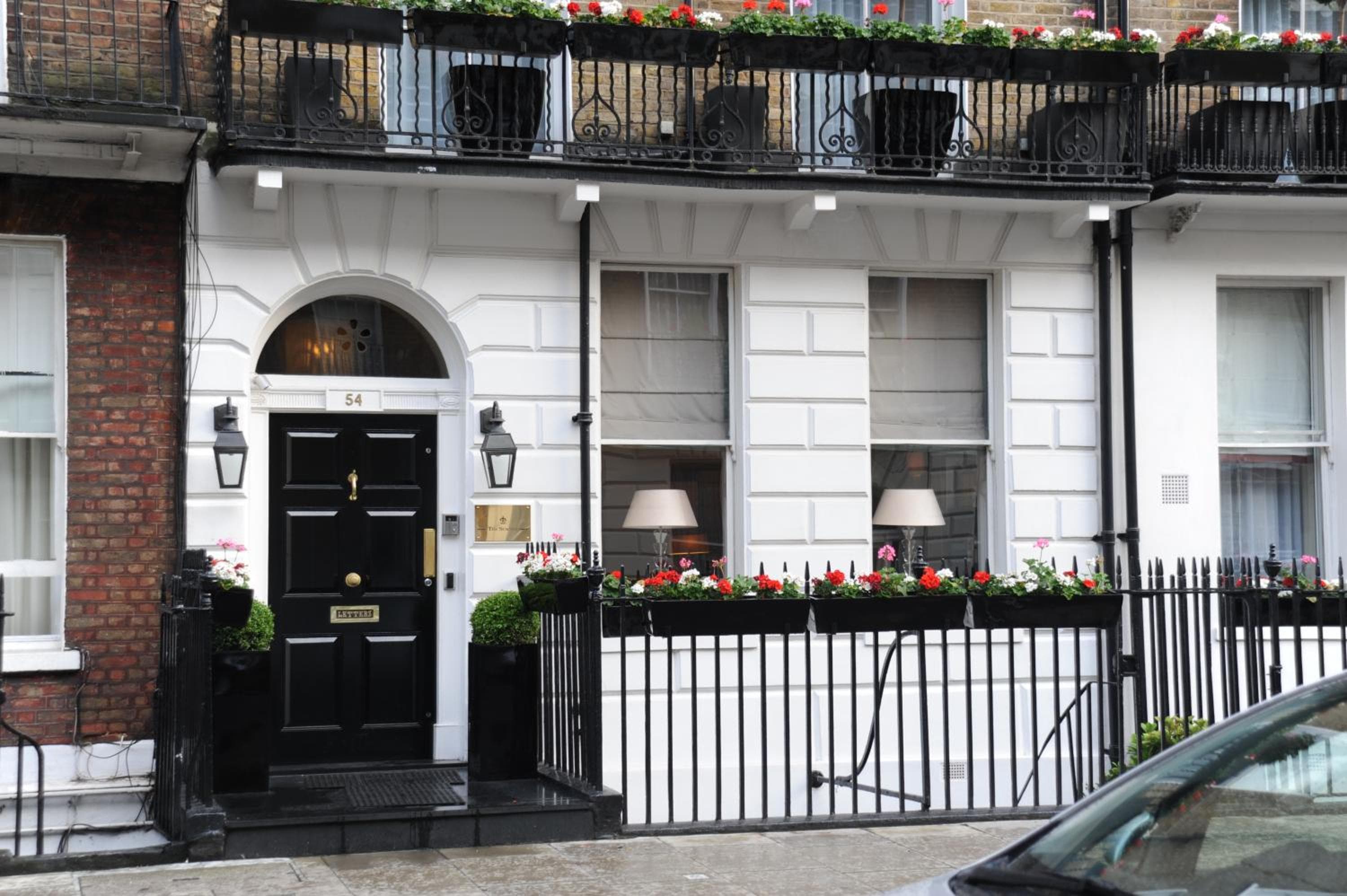 The Sumner Hotel