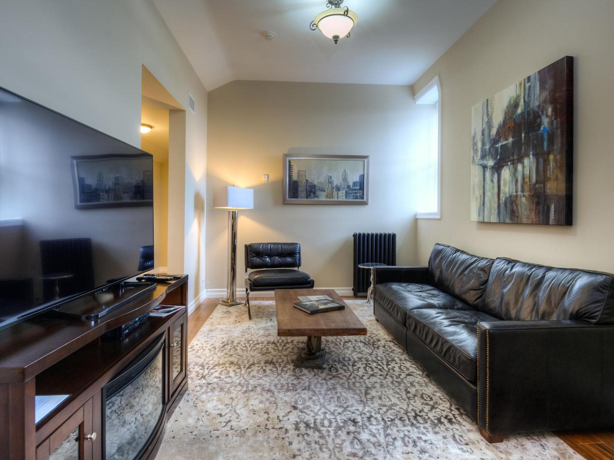 Western Hotel & Executive Suites