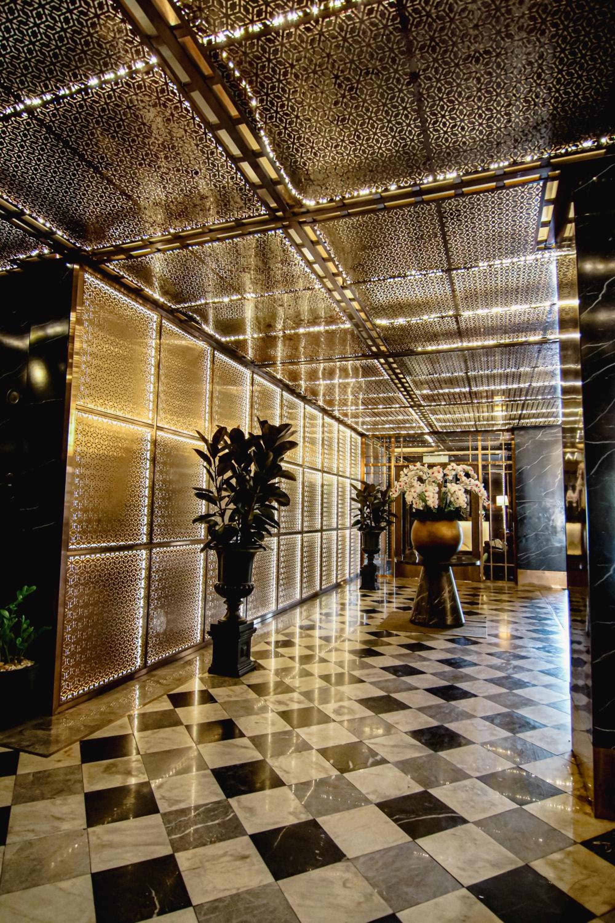 Metropolis Suites Bangkok, Tapestry Collection by Hilton
