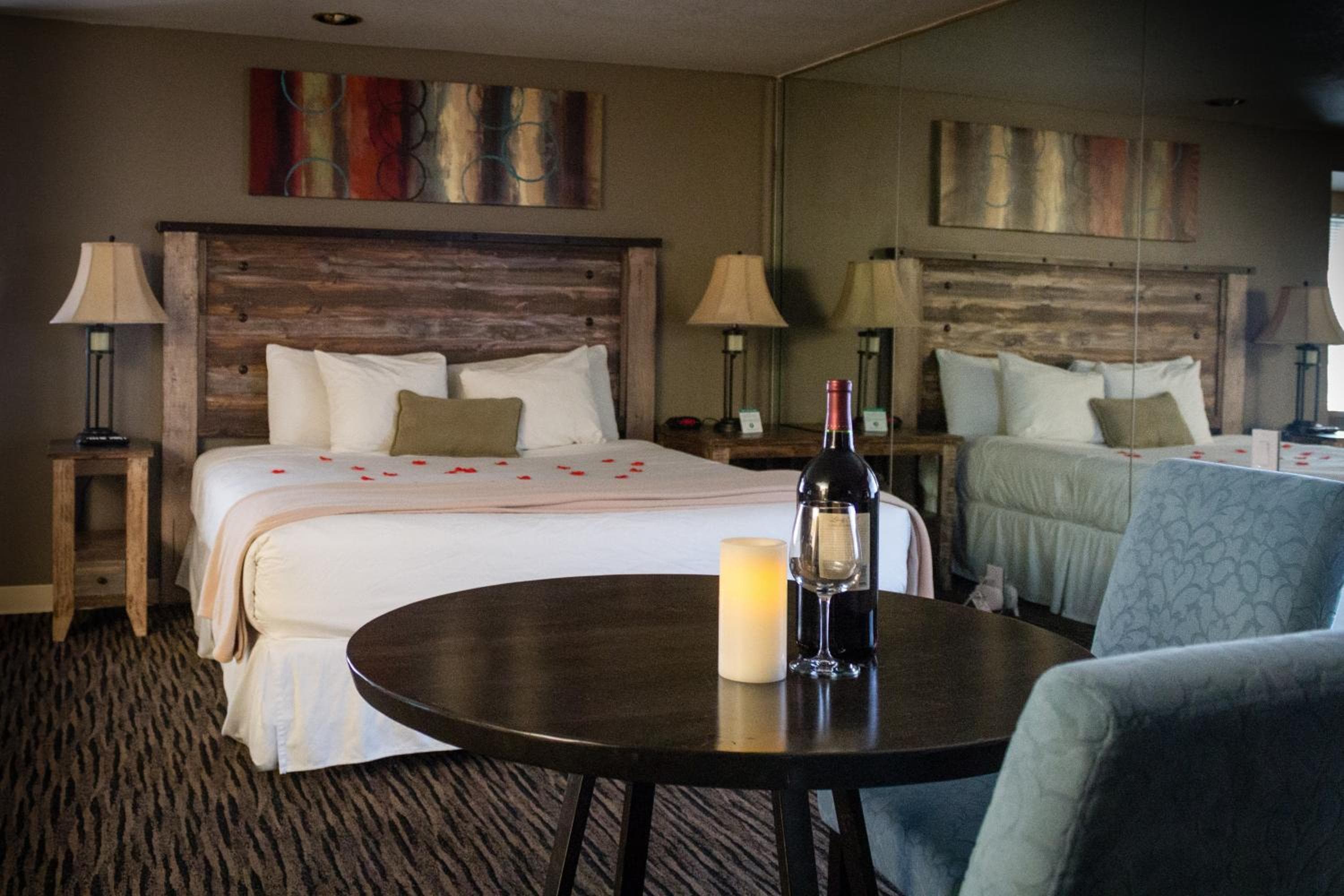 Postmarc Hotel and Spa Suites