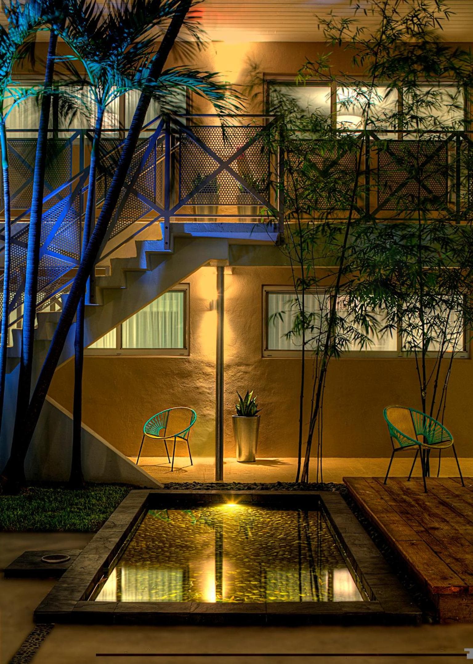 1818 Meridian House Apartments and Suites by Eskape Collection