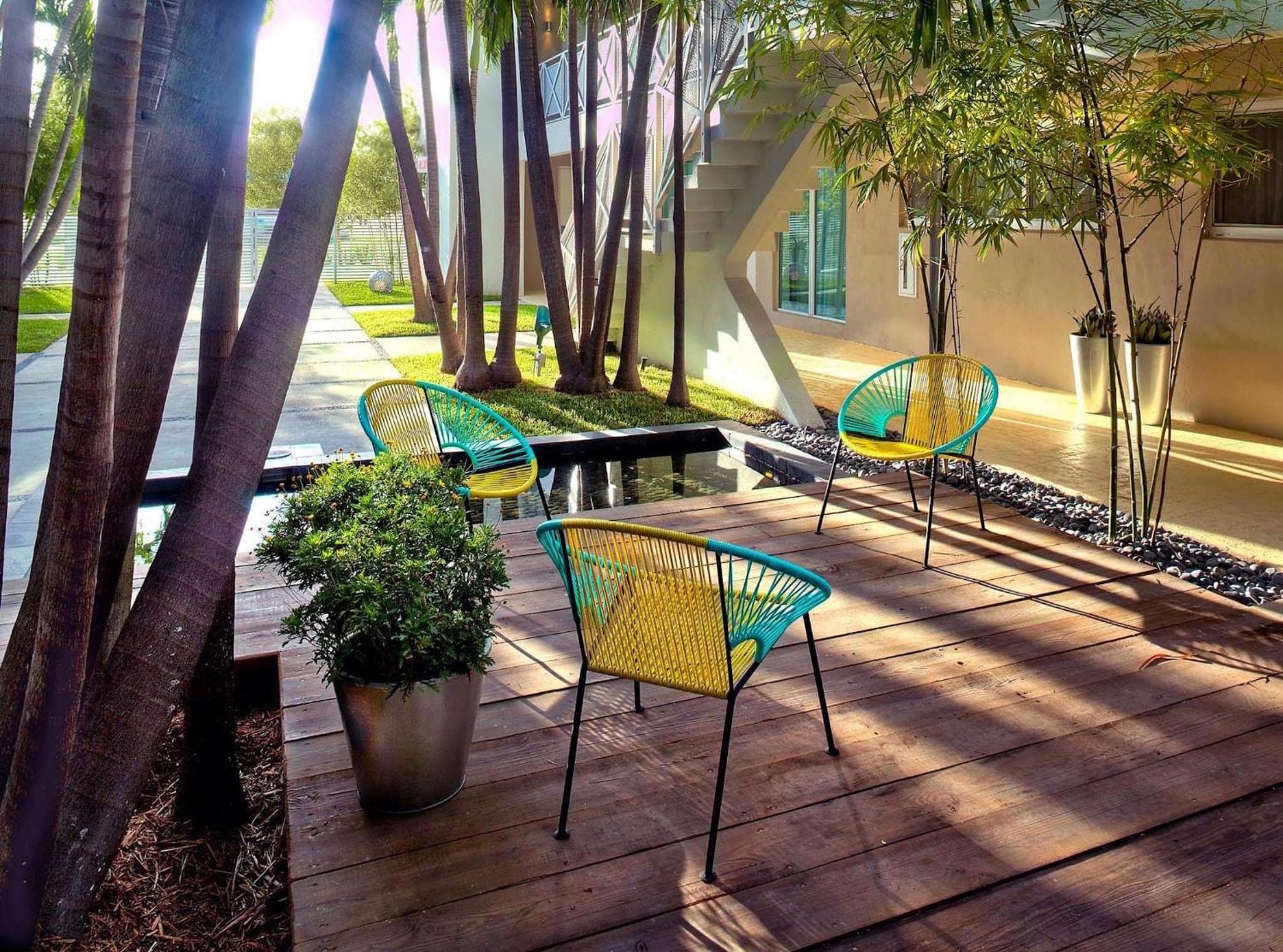1818 Meridian House Apartments and Suites by Eskape Collection