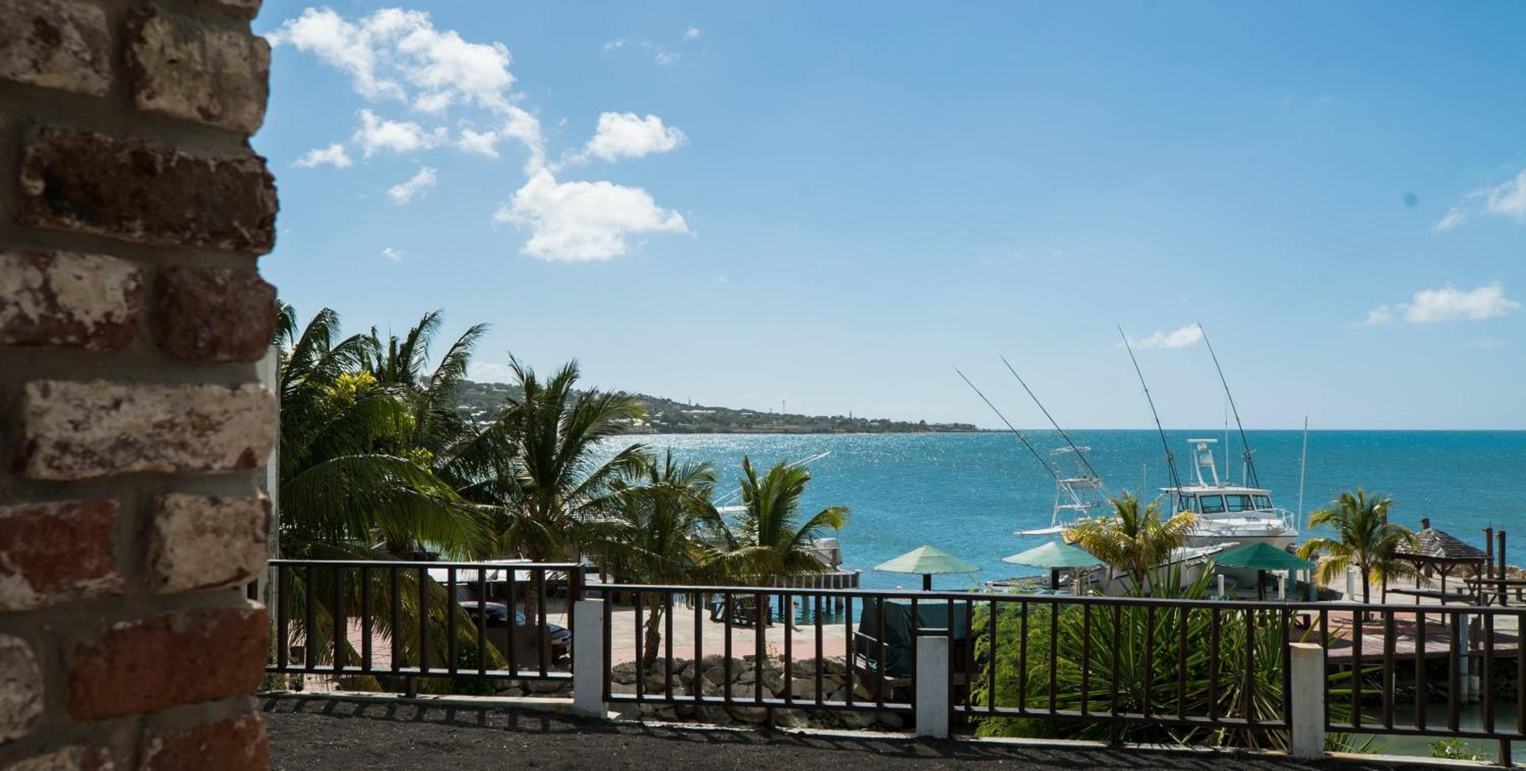 Northshore Seaside Suites
