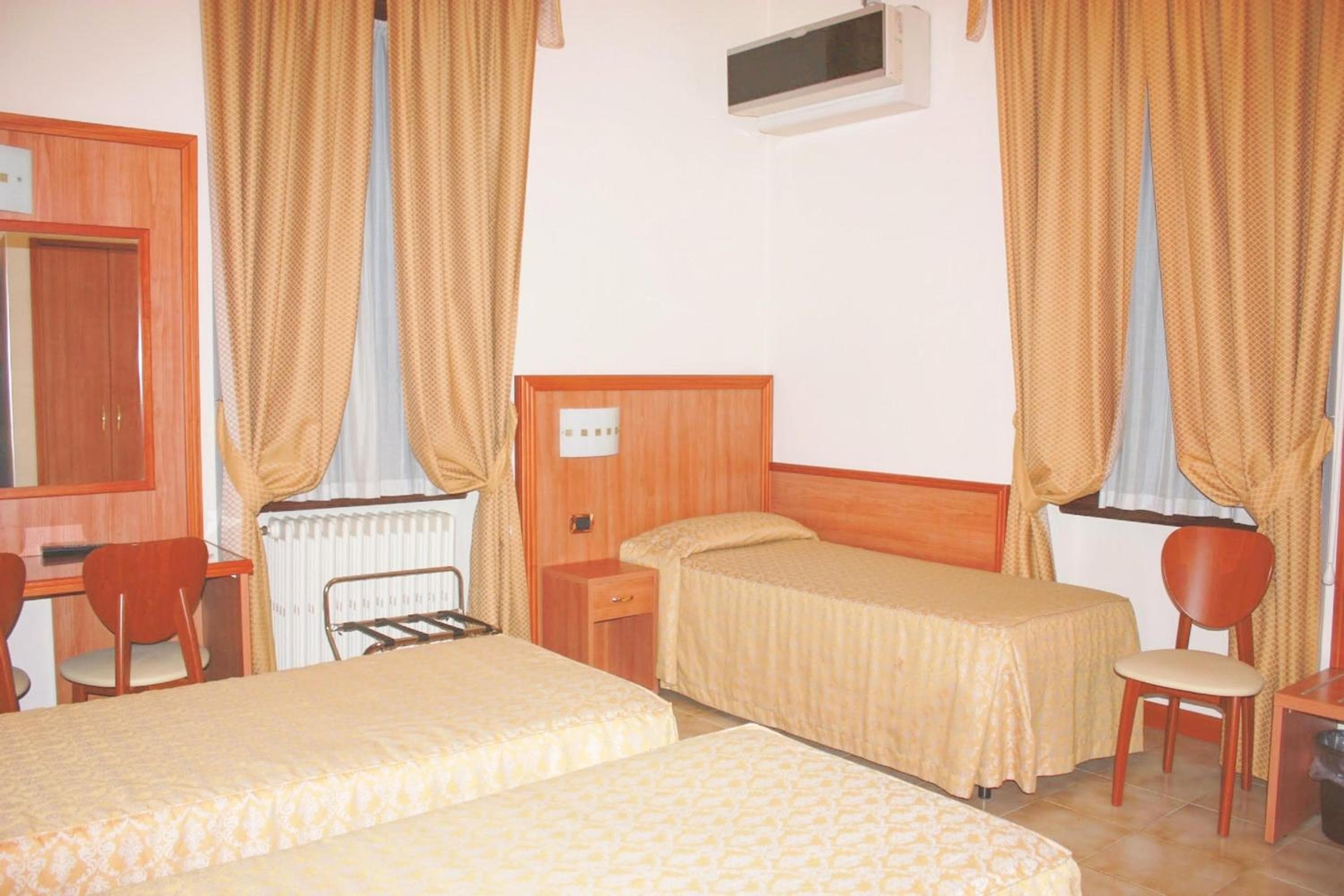 Piccolo Hotel