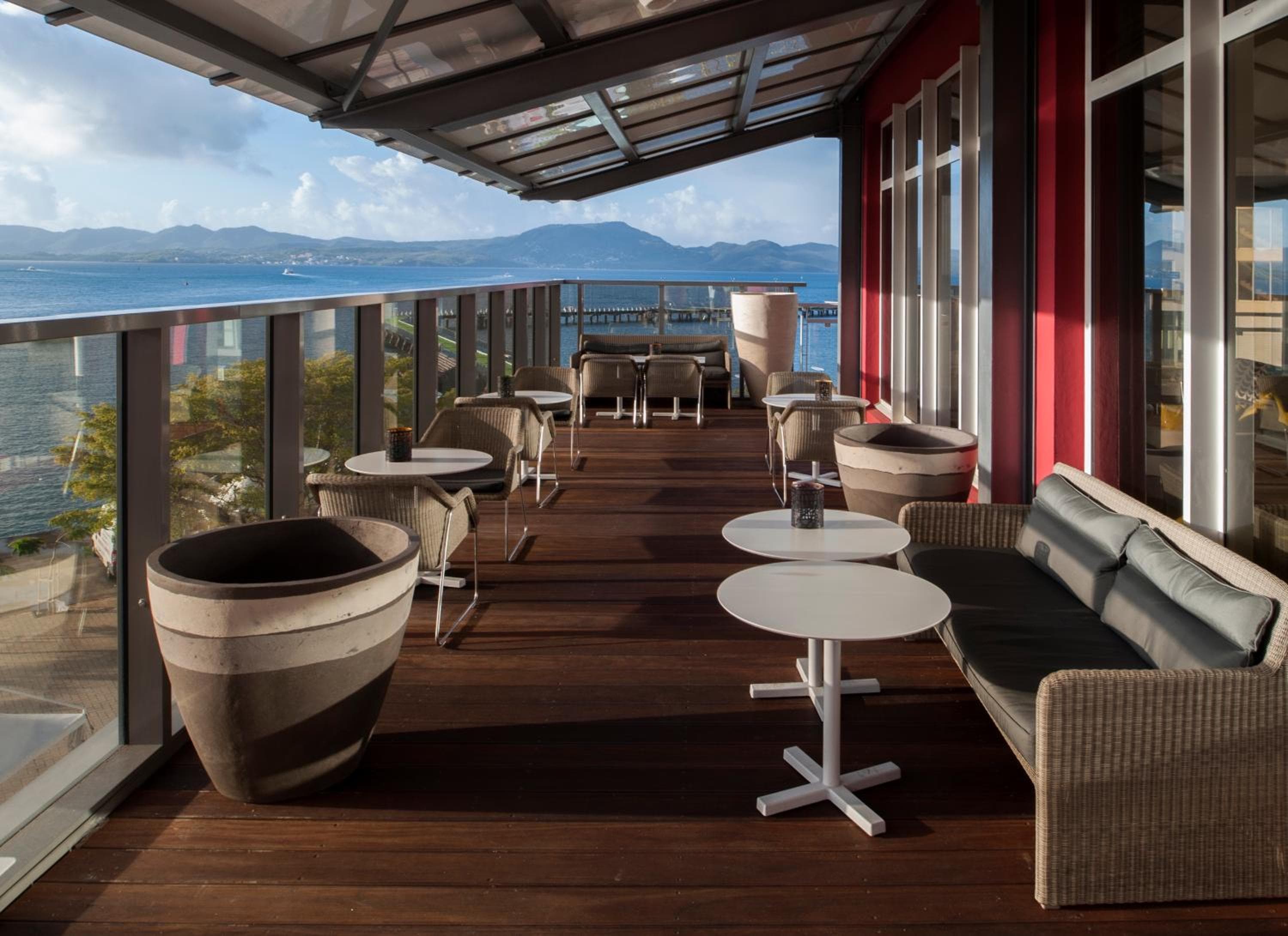 Simon Hotel