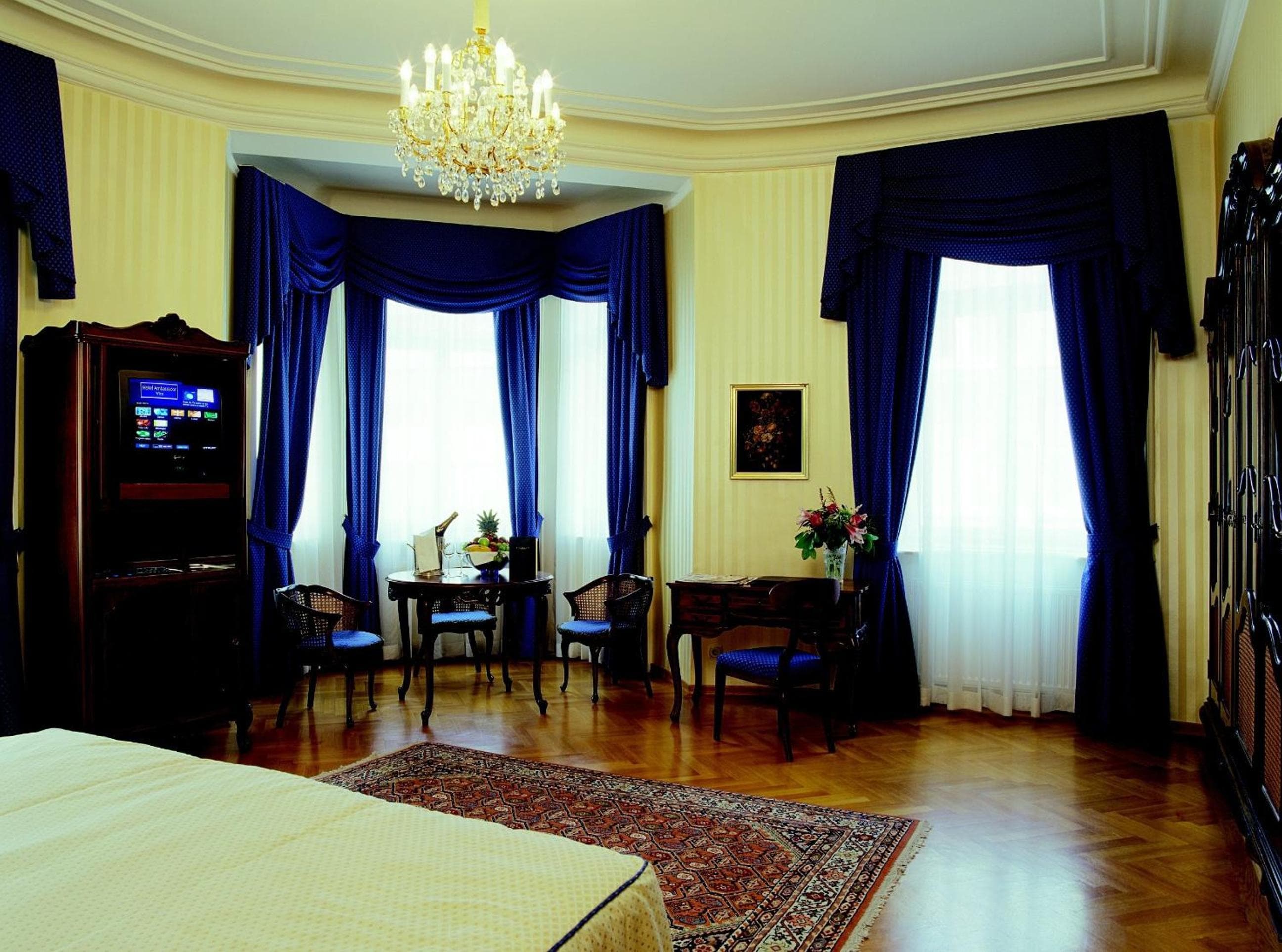 Hotel Ambassador