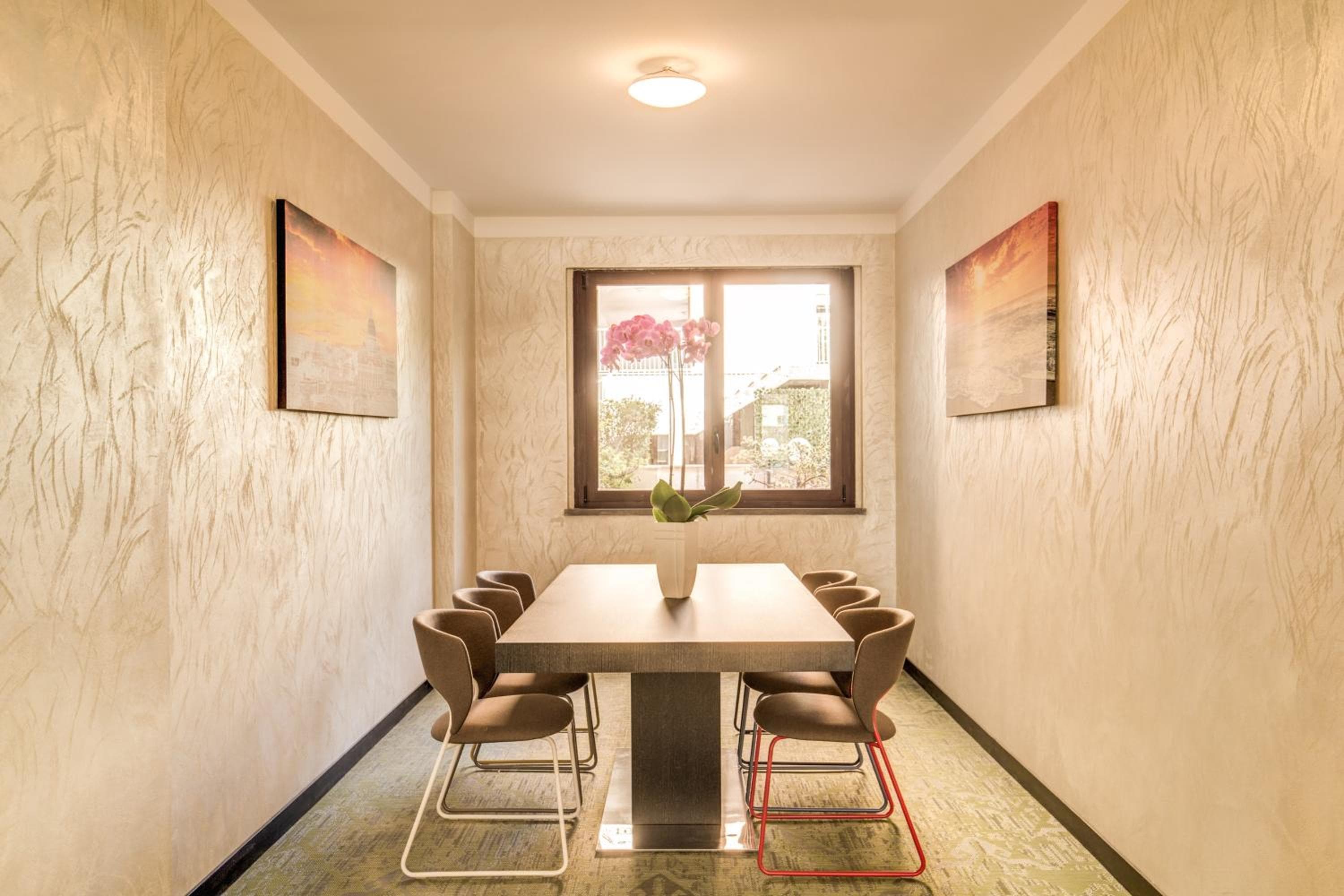 meeting & event spaces