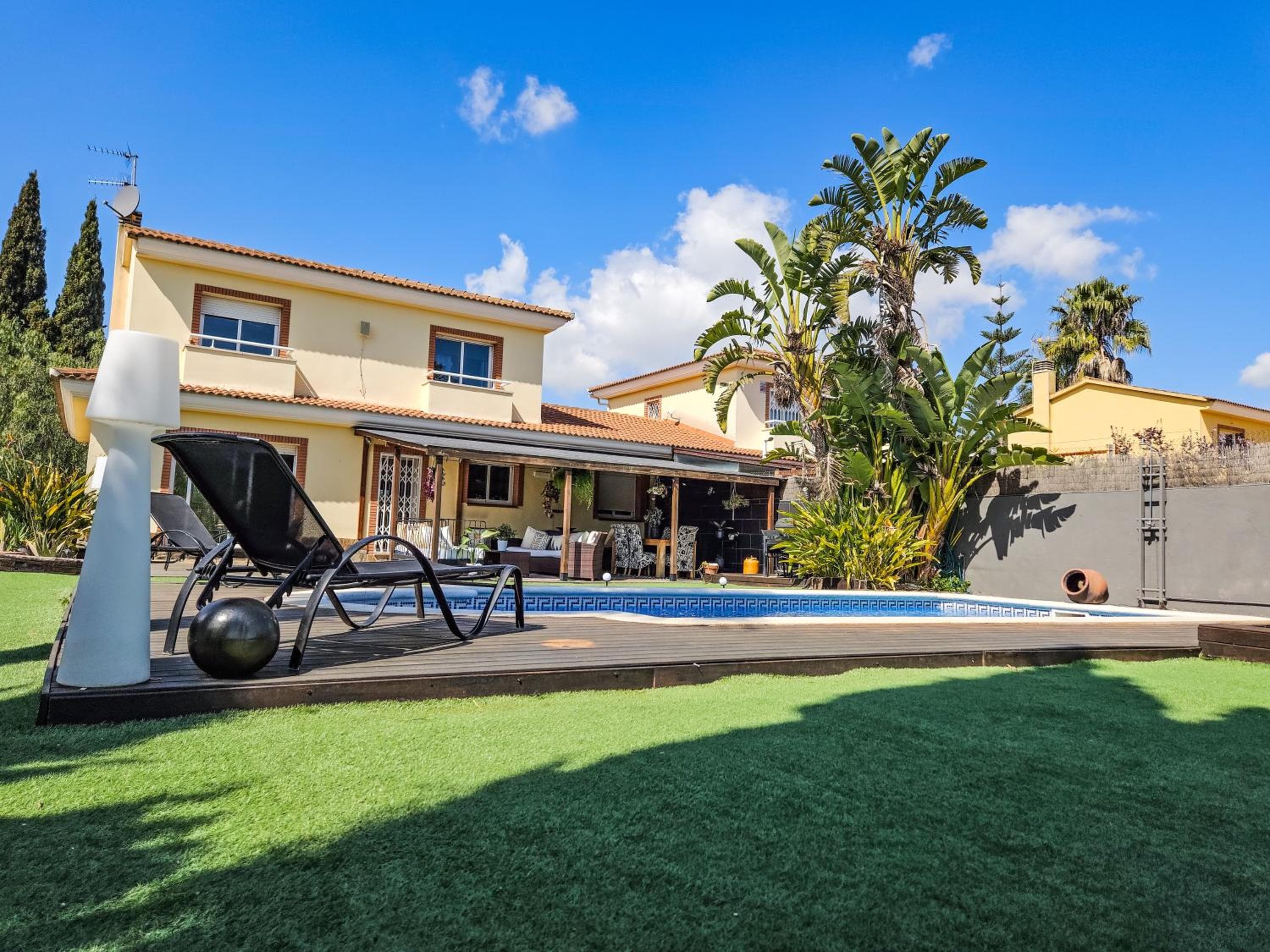 Villa Barcelona Experience Penedes Sitges Bliss with Private Pool