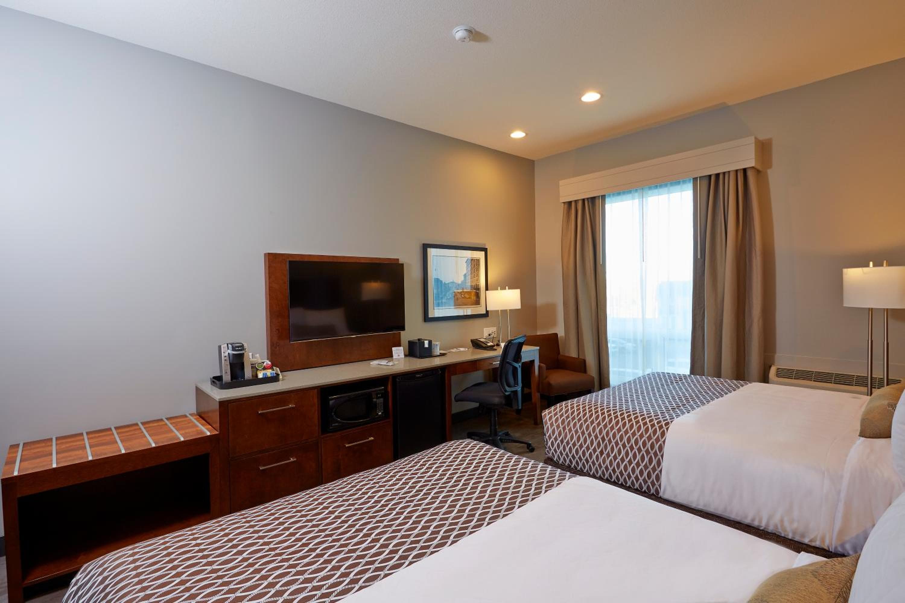 Best Western Plus East Side