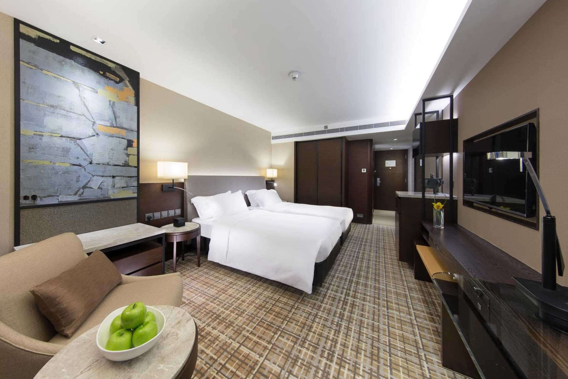 New World Millennium Hong Kong Hotel