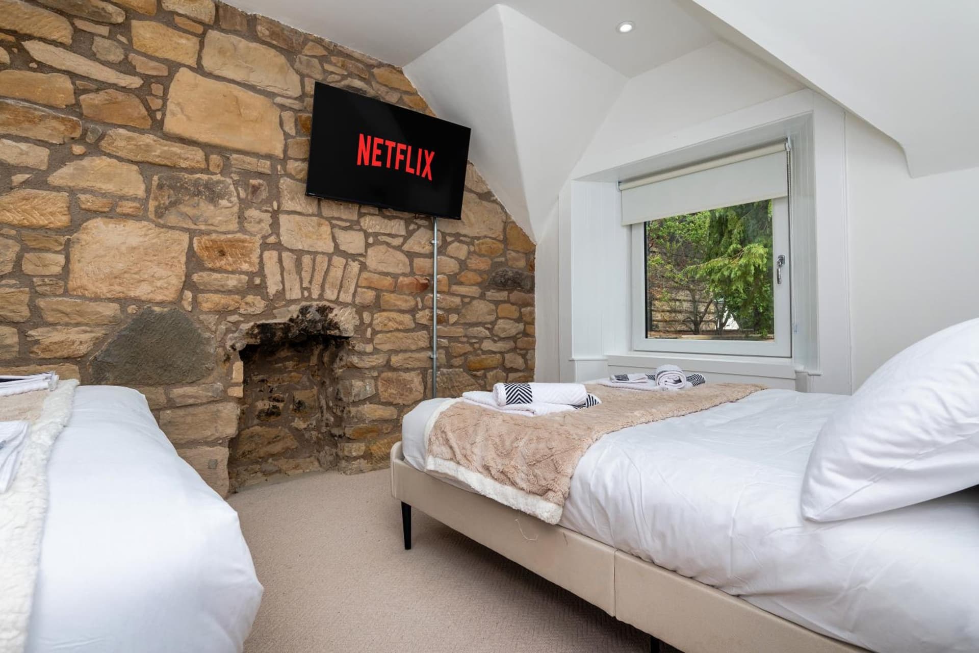 2 Bedroom Cottage-Free Parking