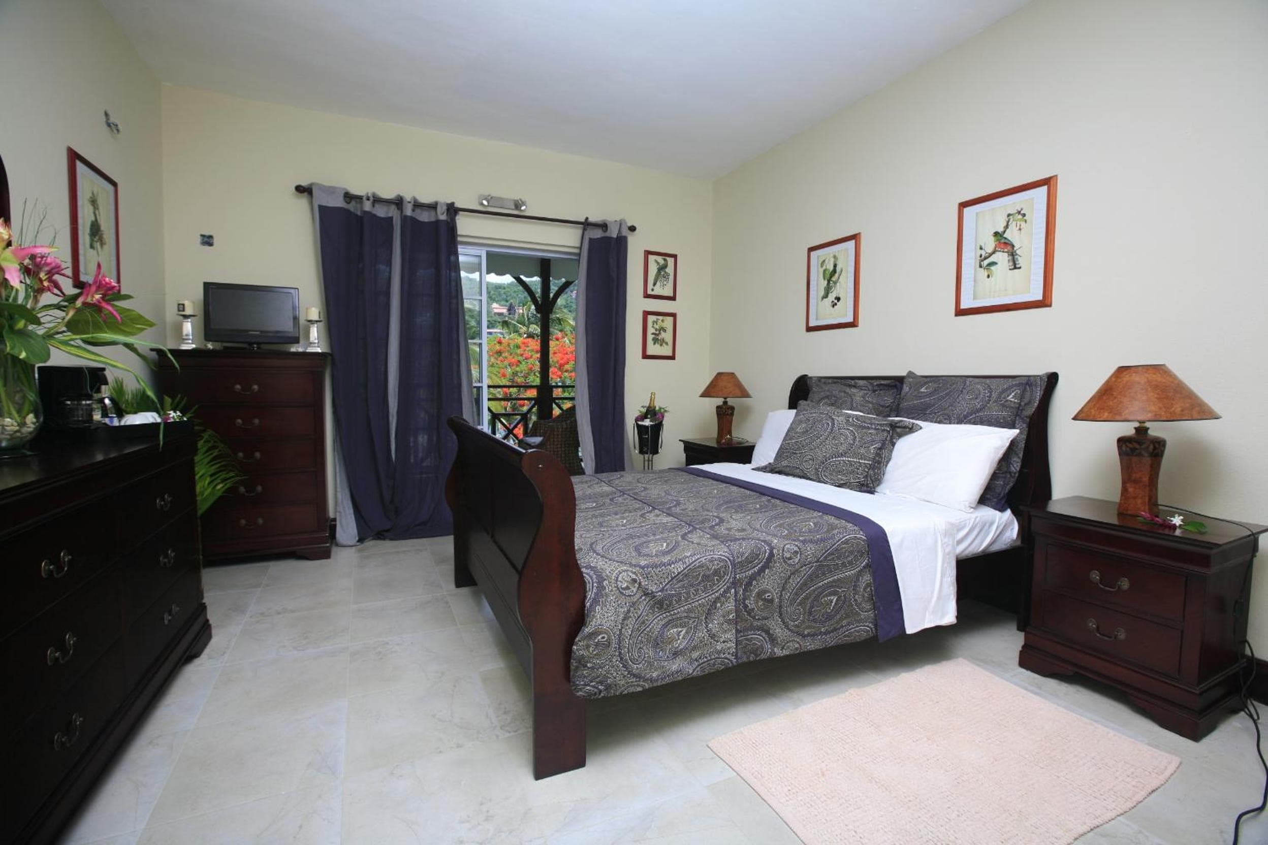 Marigot Beach Club & Dive Resort