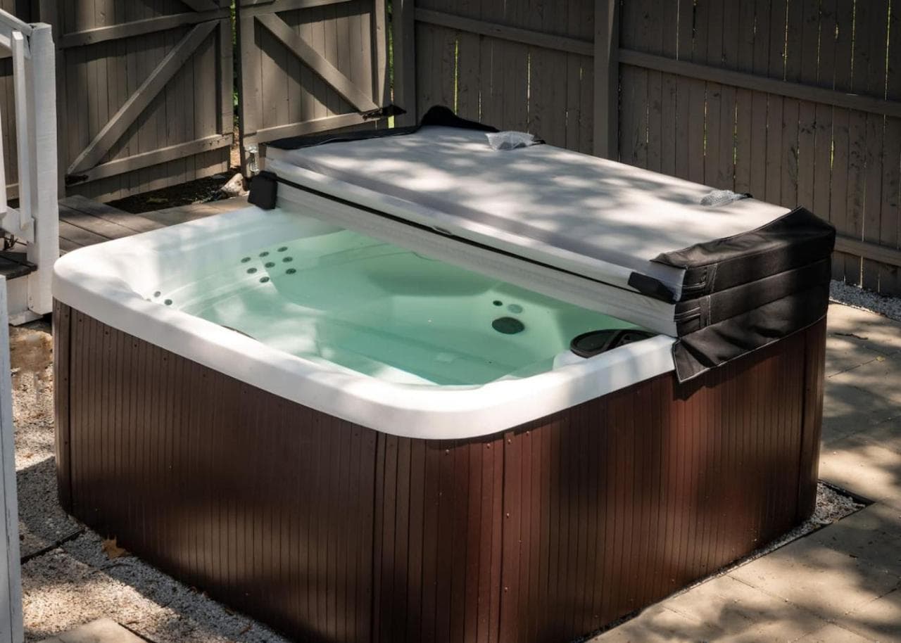 Lakeview Getaway with Hot Tub