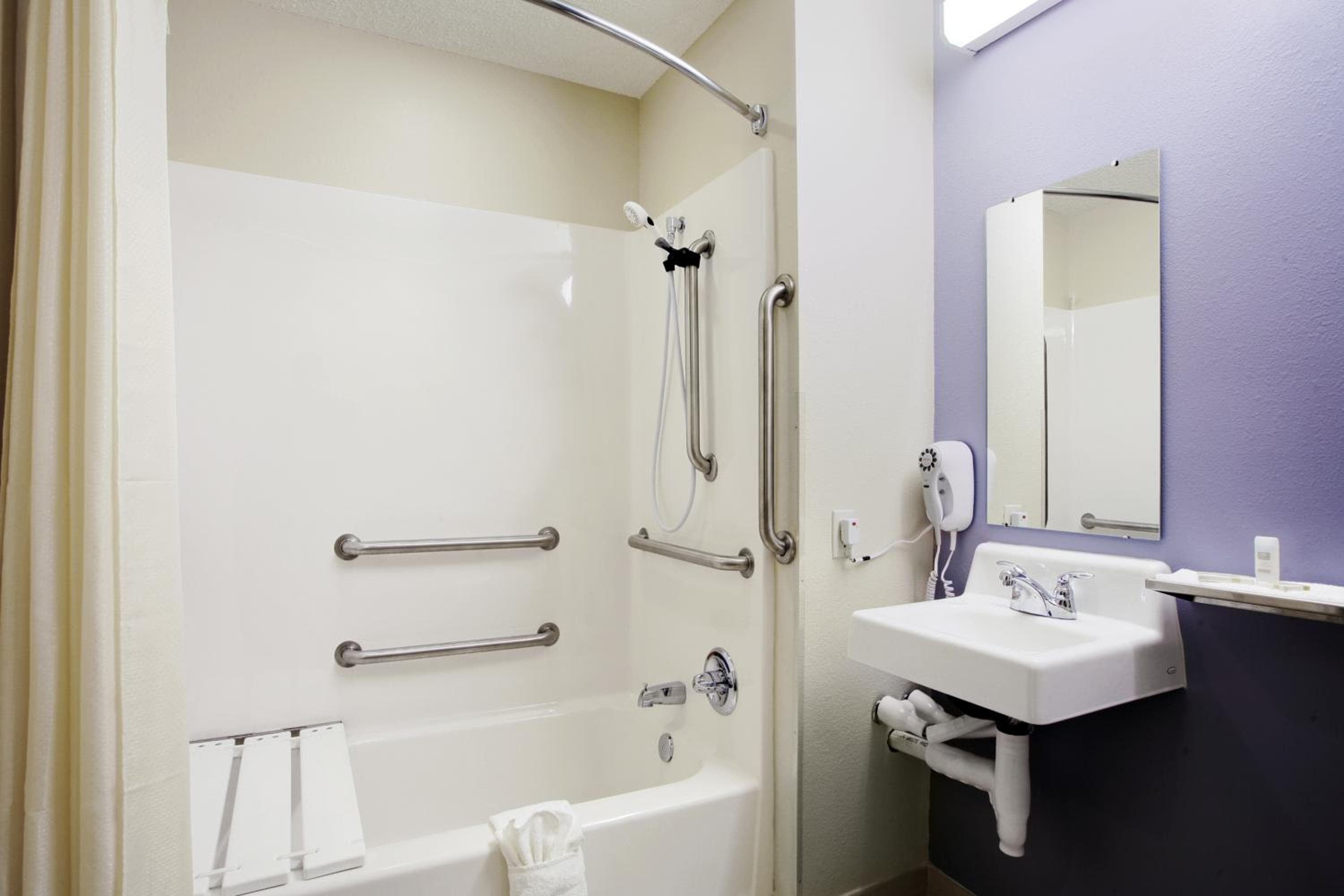 Microtel Inn by Wyndham - Albany Airport
