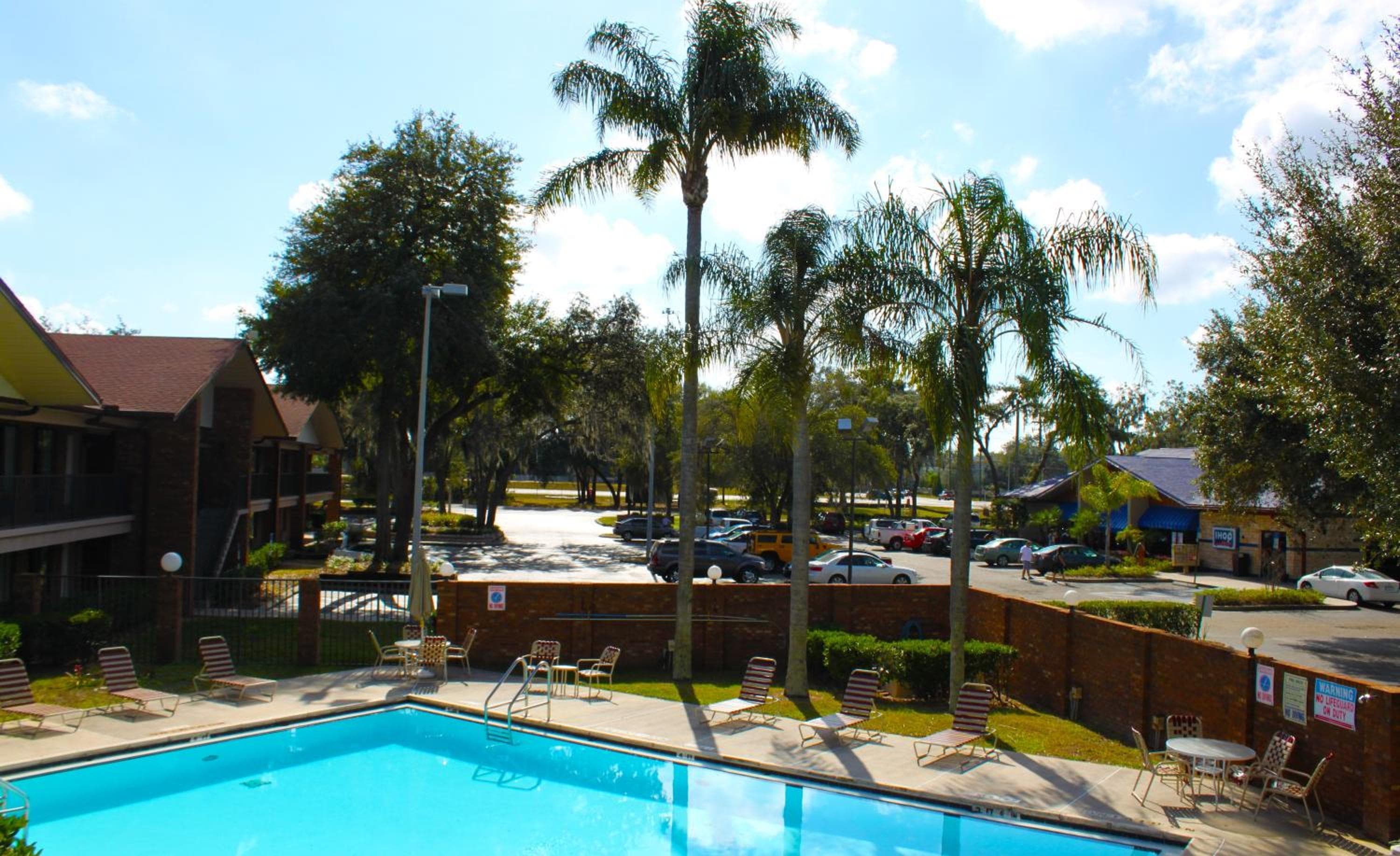 Ramada by Wyndham Temple Terrace/Tampa North