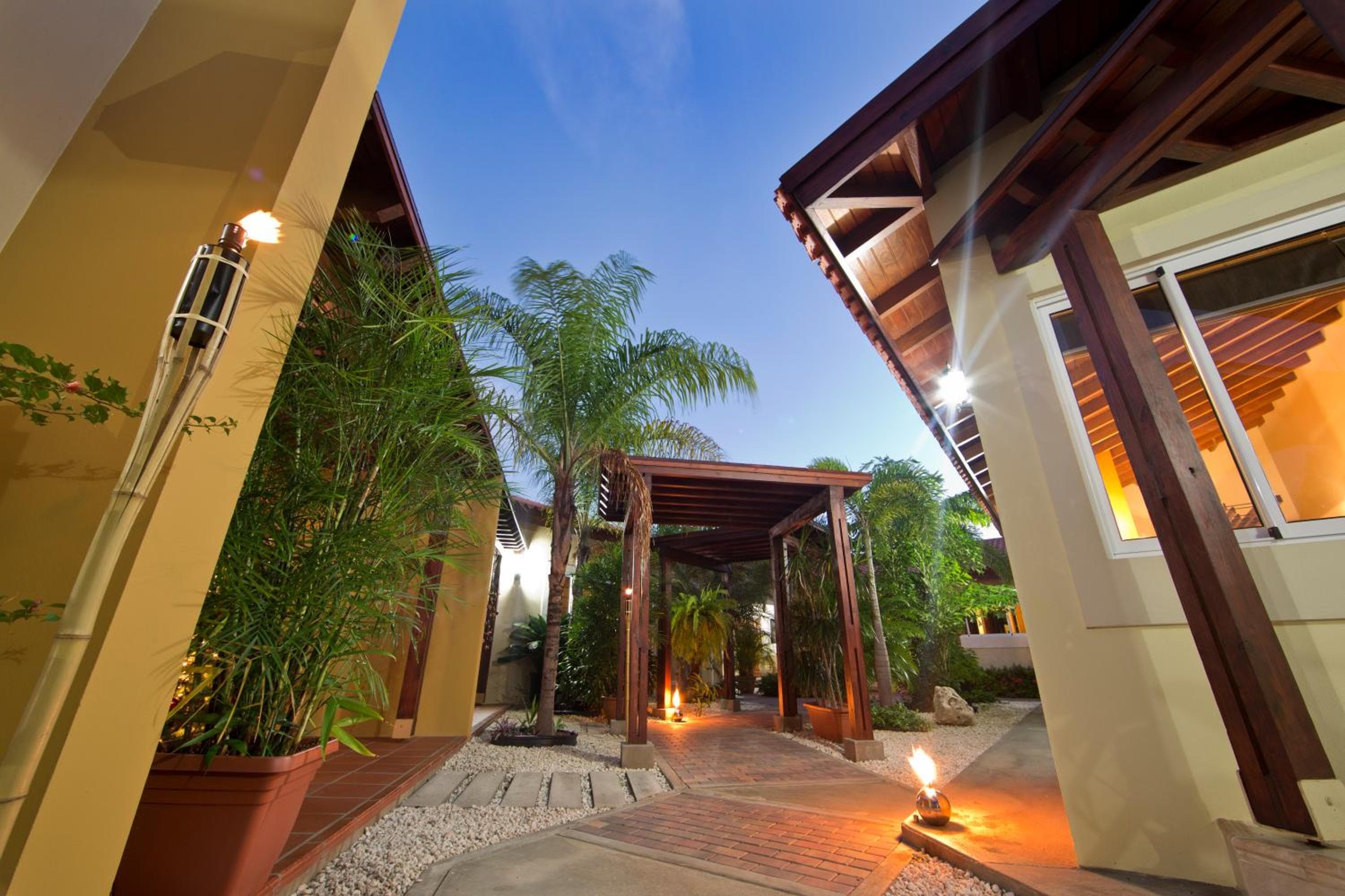 Costa Esmeralda Village