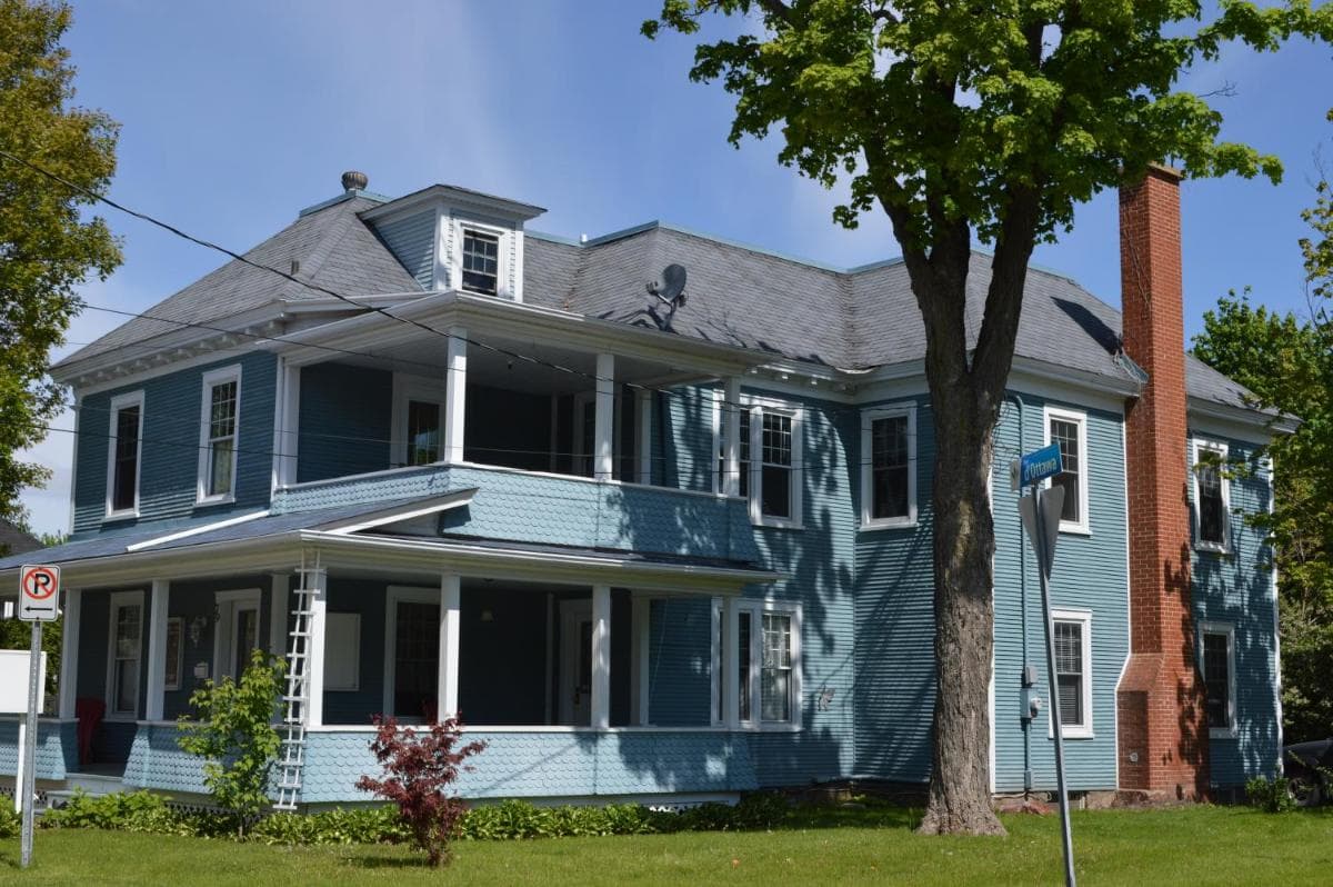 La Maison Collins B&B