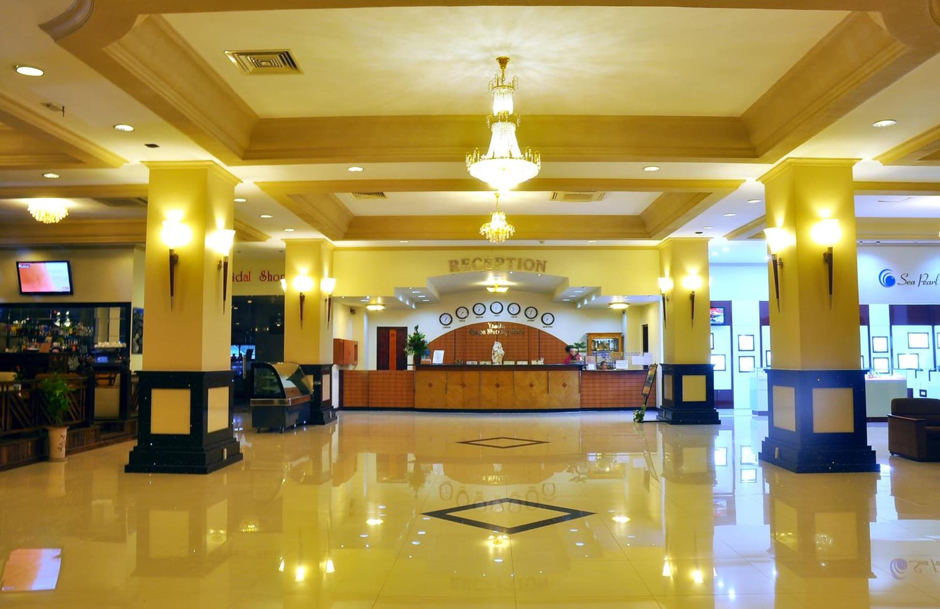 Yasaka Saigon Nha Trang Hotel & Spa