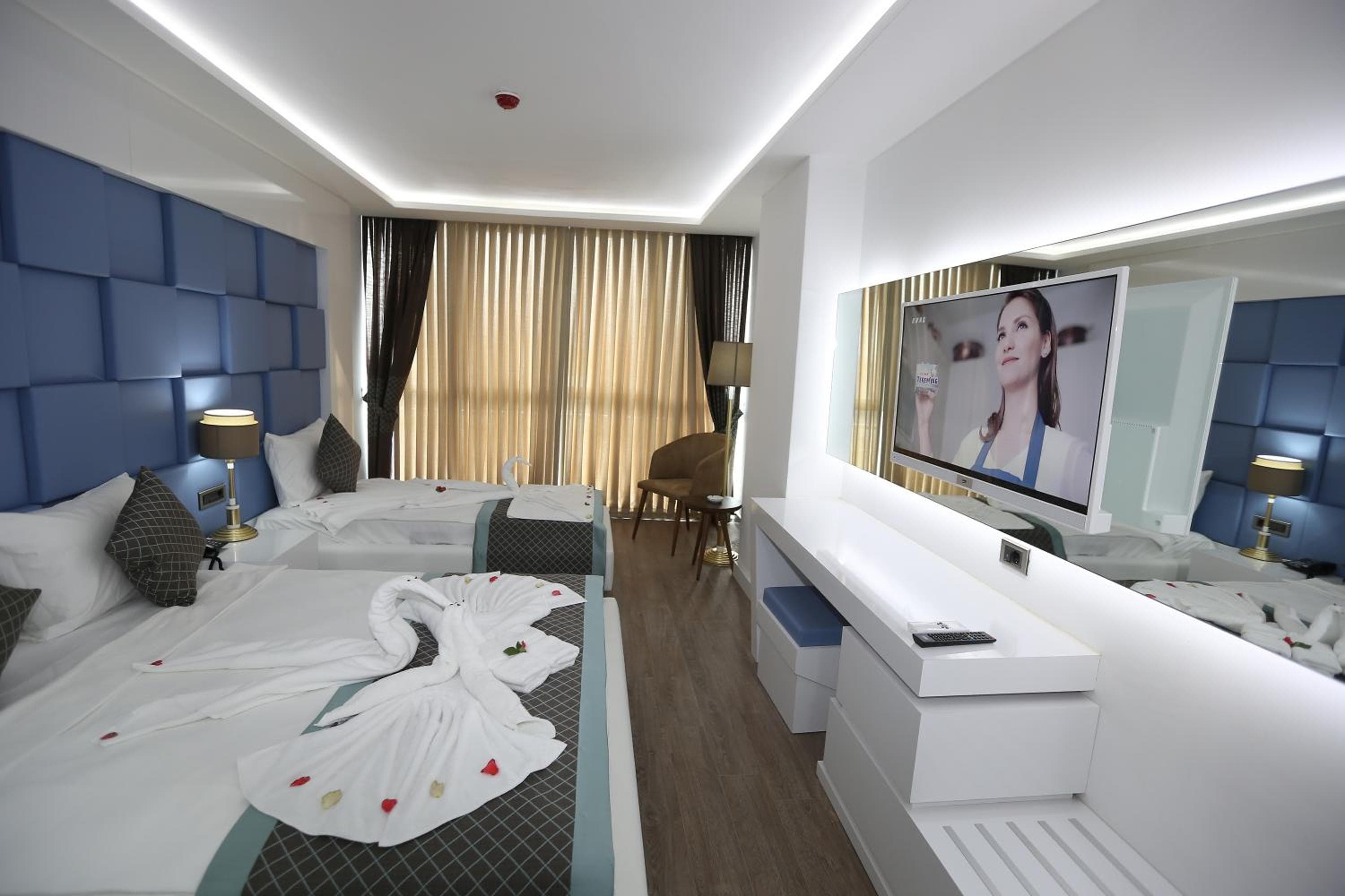 Elips Royal Hotel & SPA