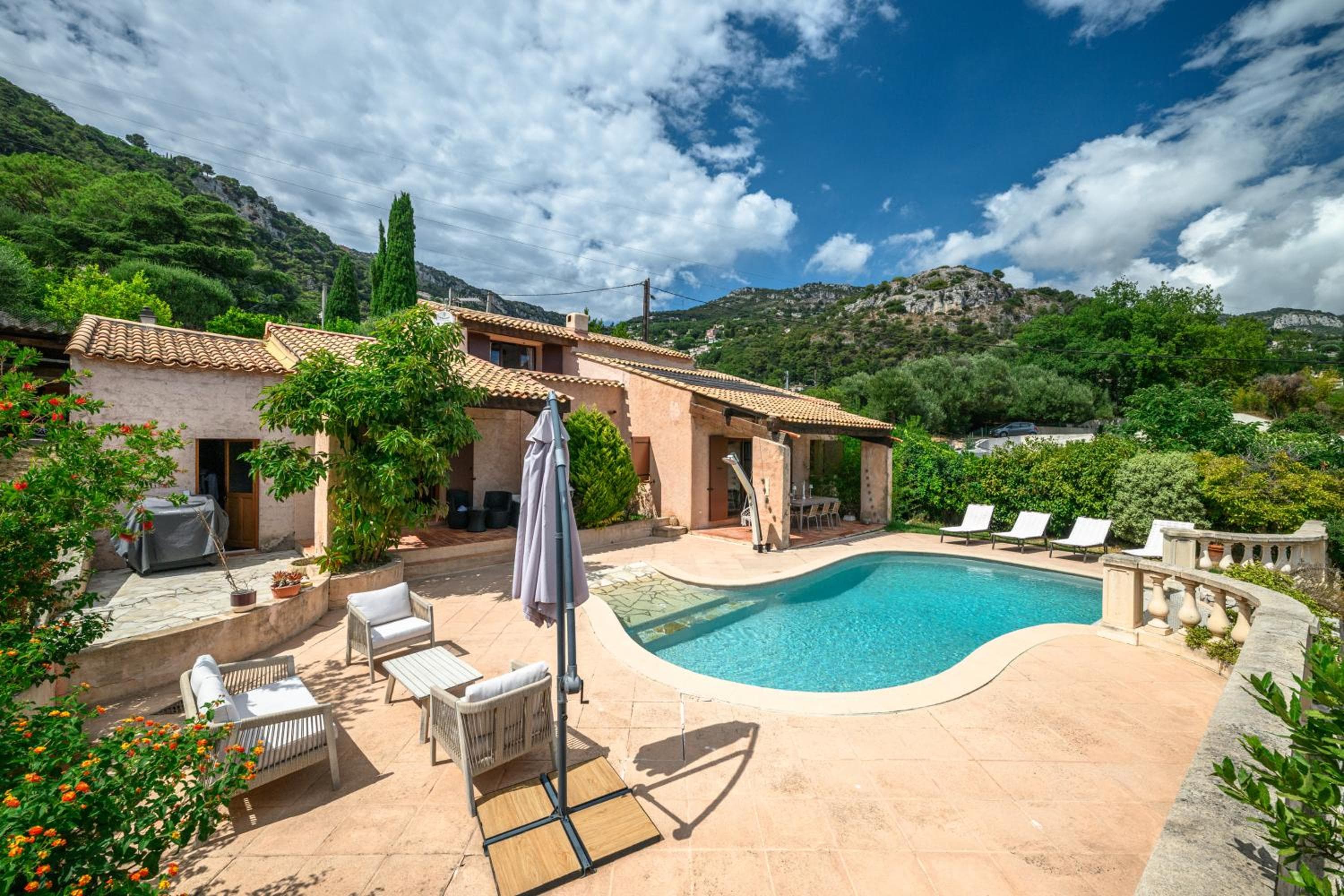 VILLA HORIZON - 5min from Monaco - A bird's-eye view of Monaco and Mediterranean - Ideal Groups & Families - Parking - Private Garden - Calm
