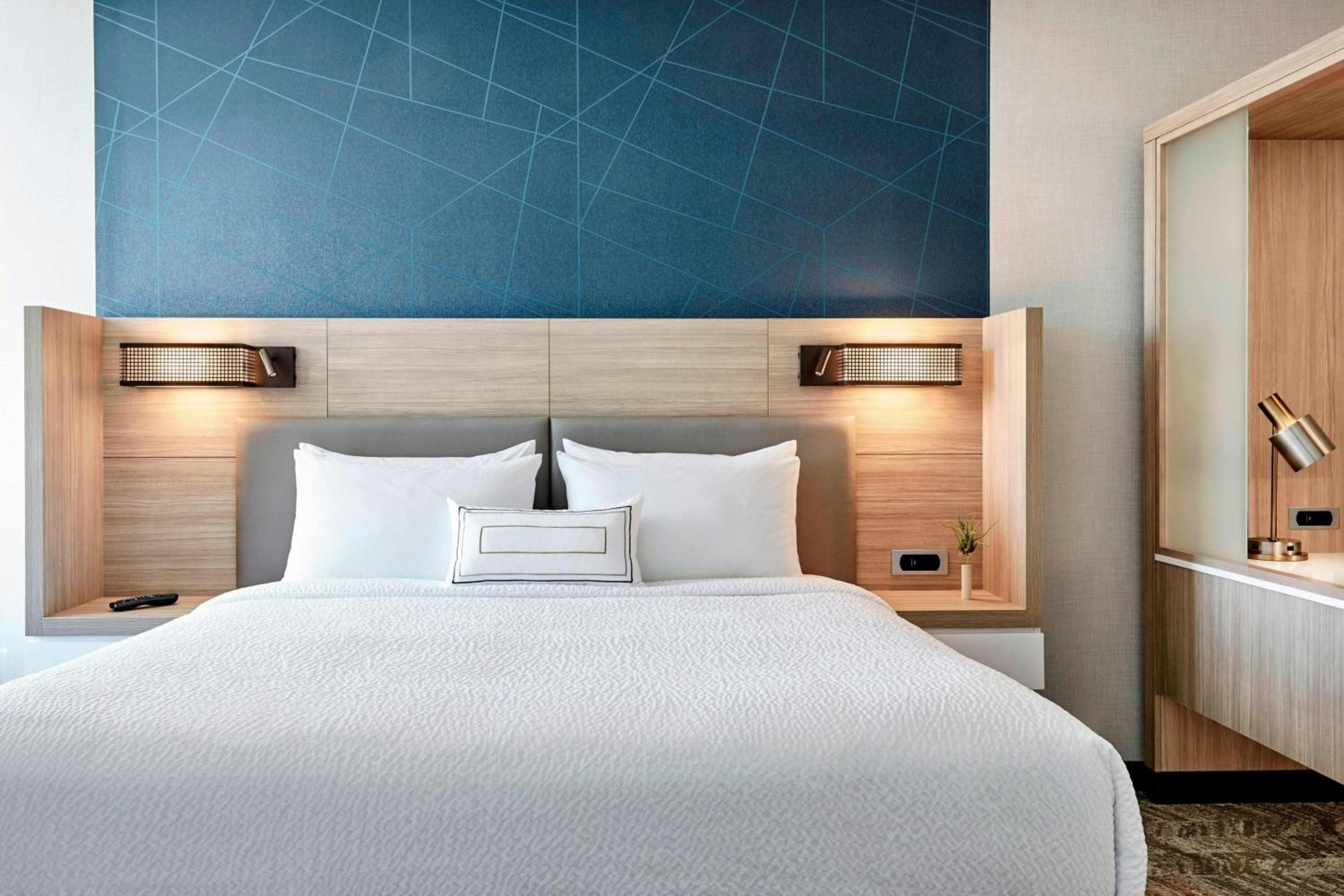 SpringHill Suites by Marriott High Point Downtown