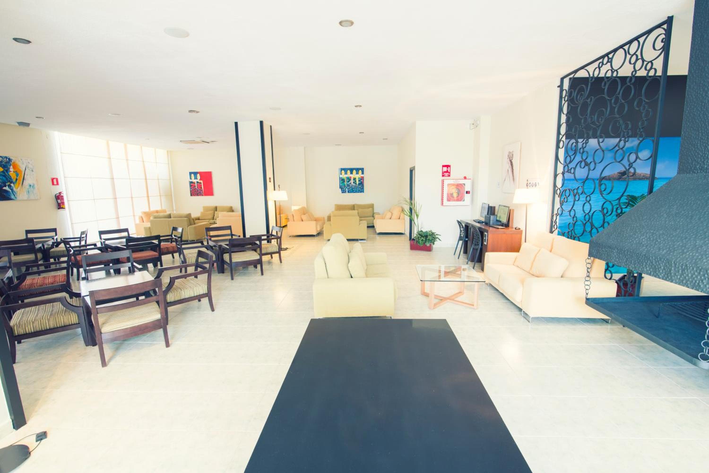 azuLine Hotel Pacific