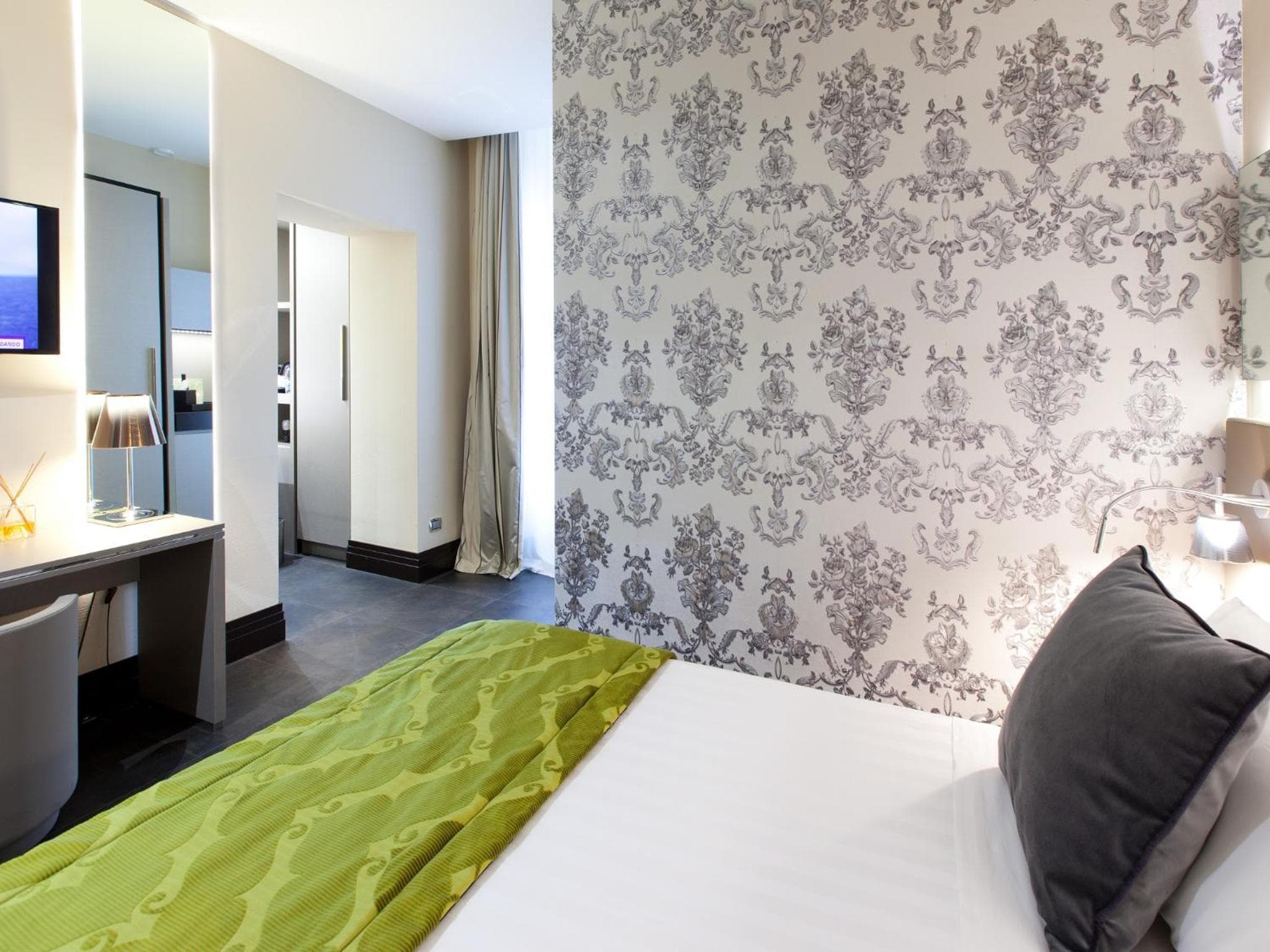 hotel room