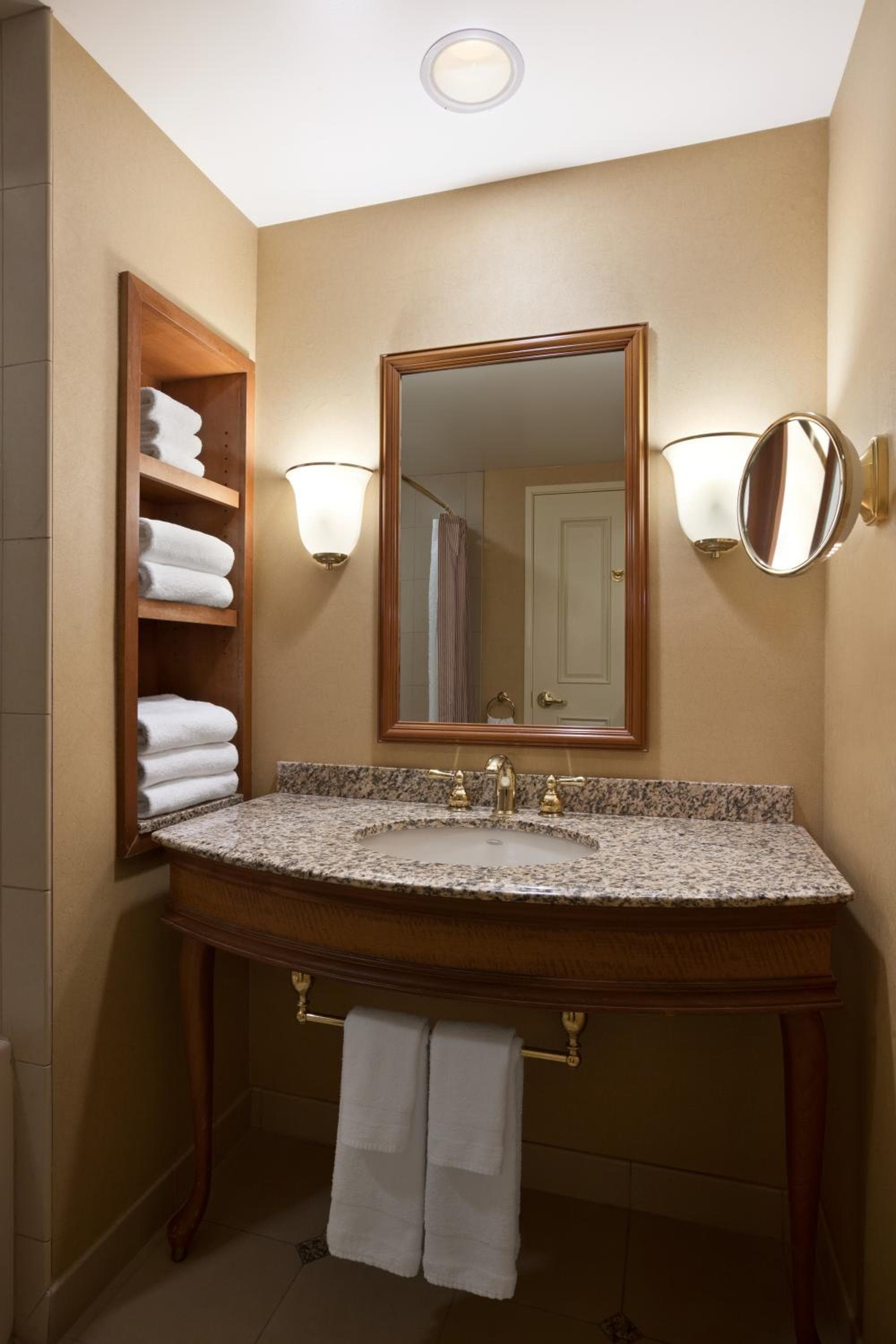 Harrah's Metropolis Hotel & Casino - A Caesars Rewards Destination