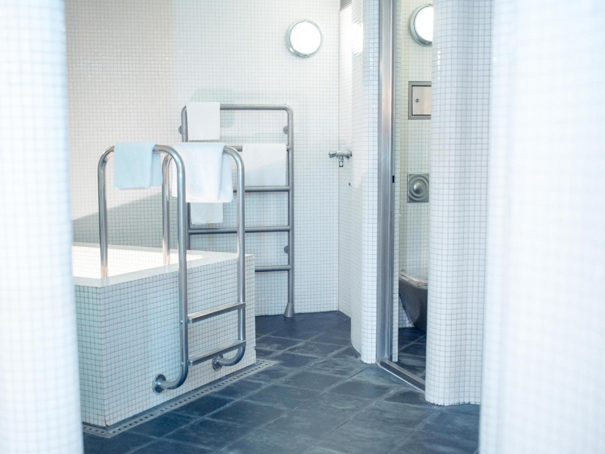 Hotel Bleibtreu Berlin by Golden Tulip