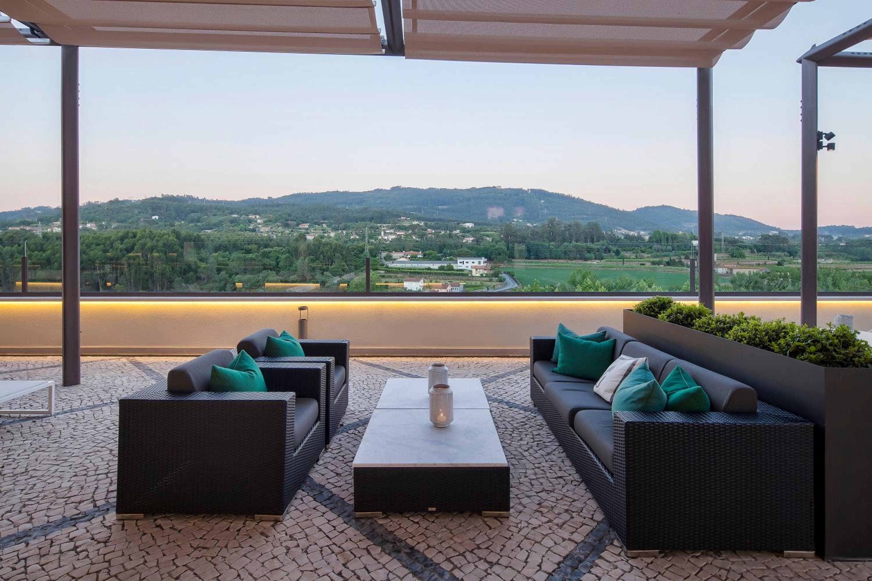 Cidnay - Hotel & Executive Center