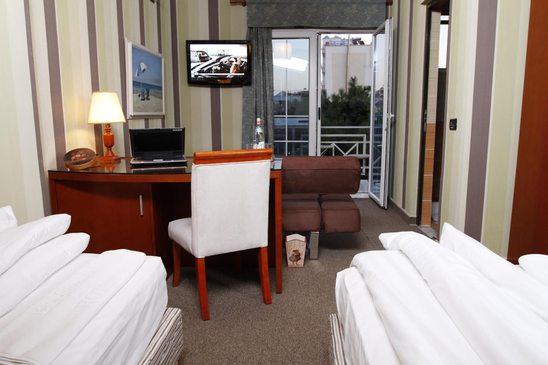 Bel Conti Hotel