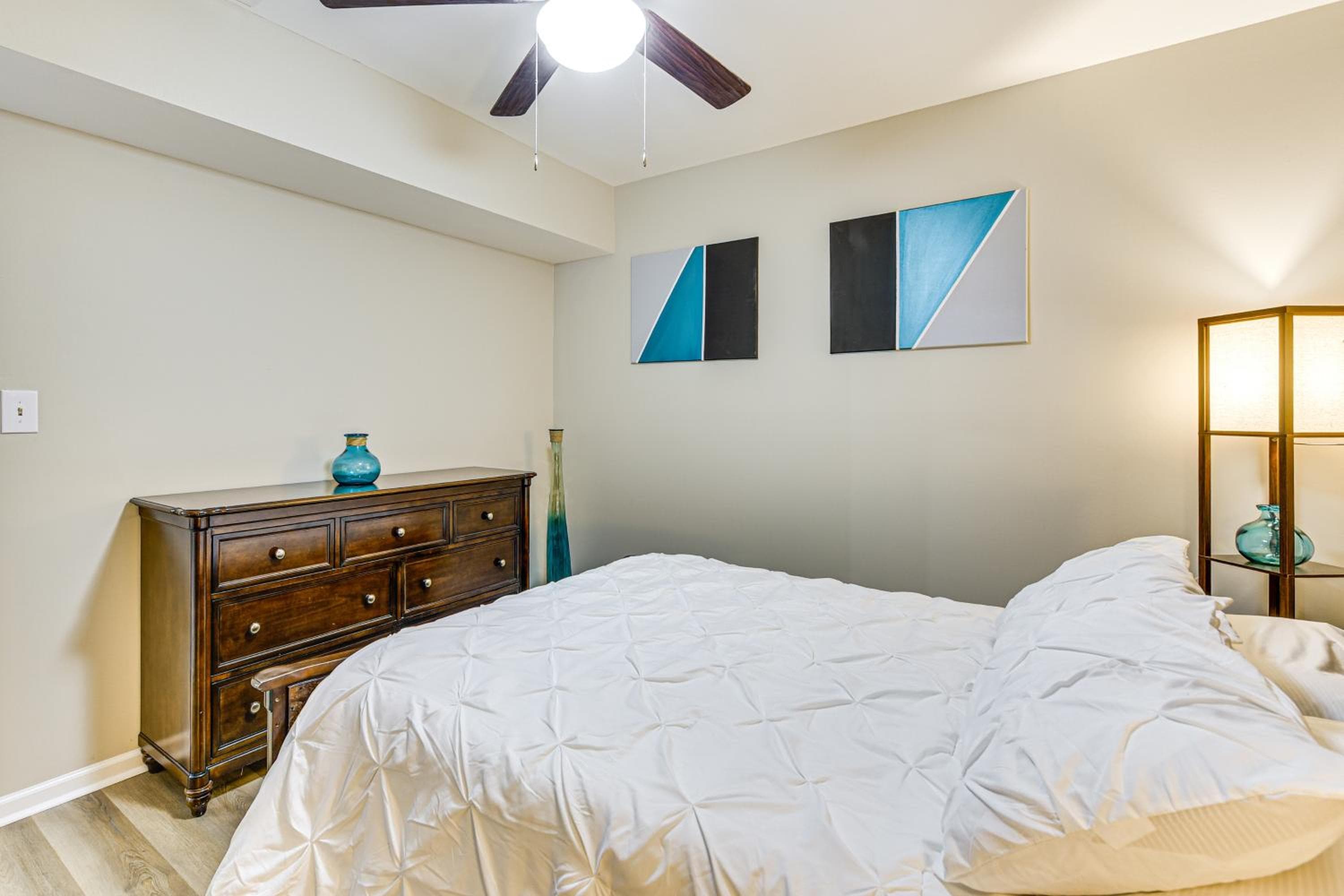 2 Mi to Dtwn Monroe near Wingate Cozy Apt with Patio