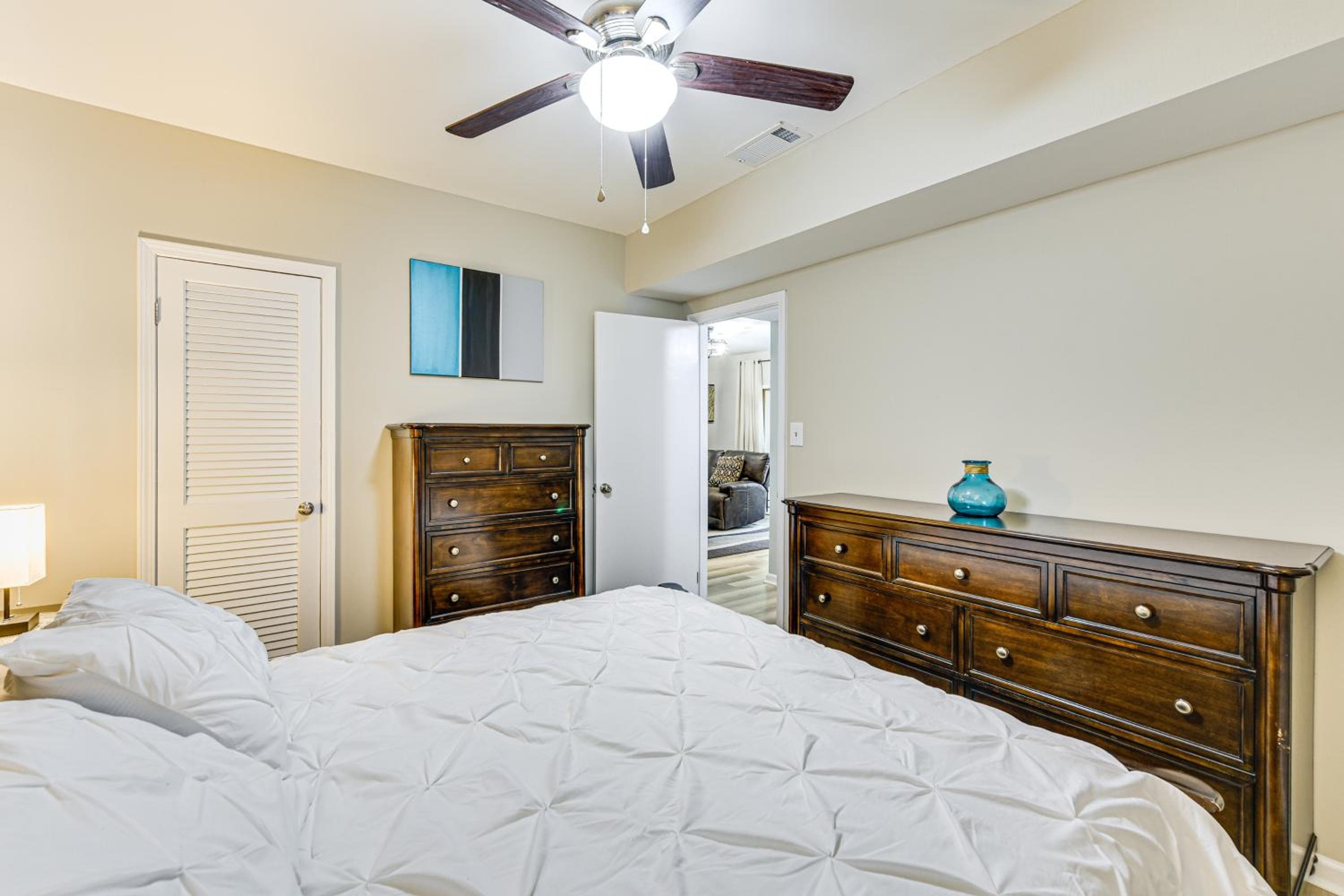 2 Mi to Dtwn Monroe near Wingate Cozy Apt with Patio