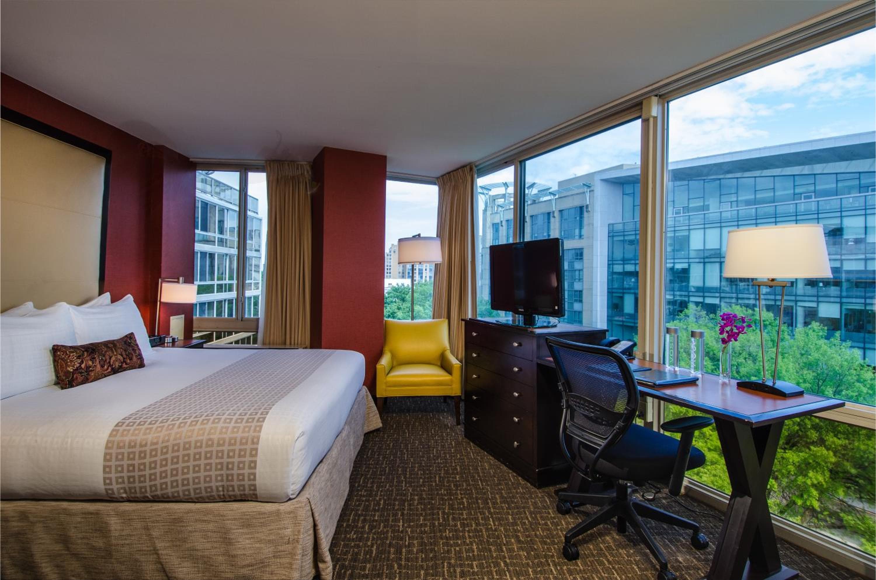 The Beacon at Embassy Row, WorldHotels Distinctive