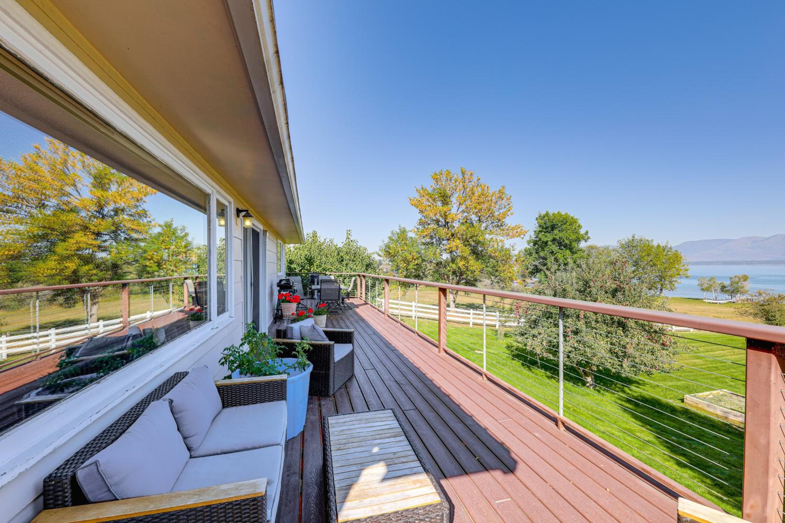 Hot Tub, Views & Private Dock: Polson Haven!